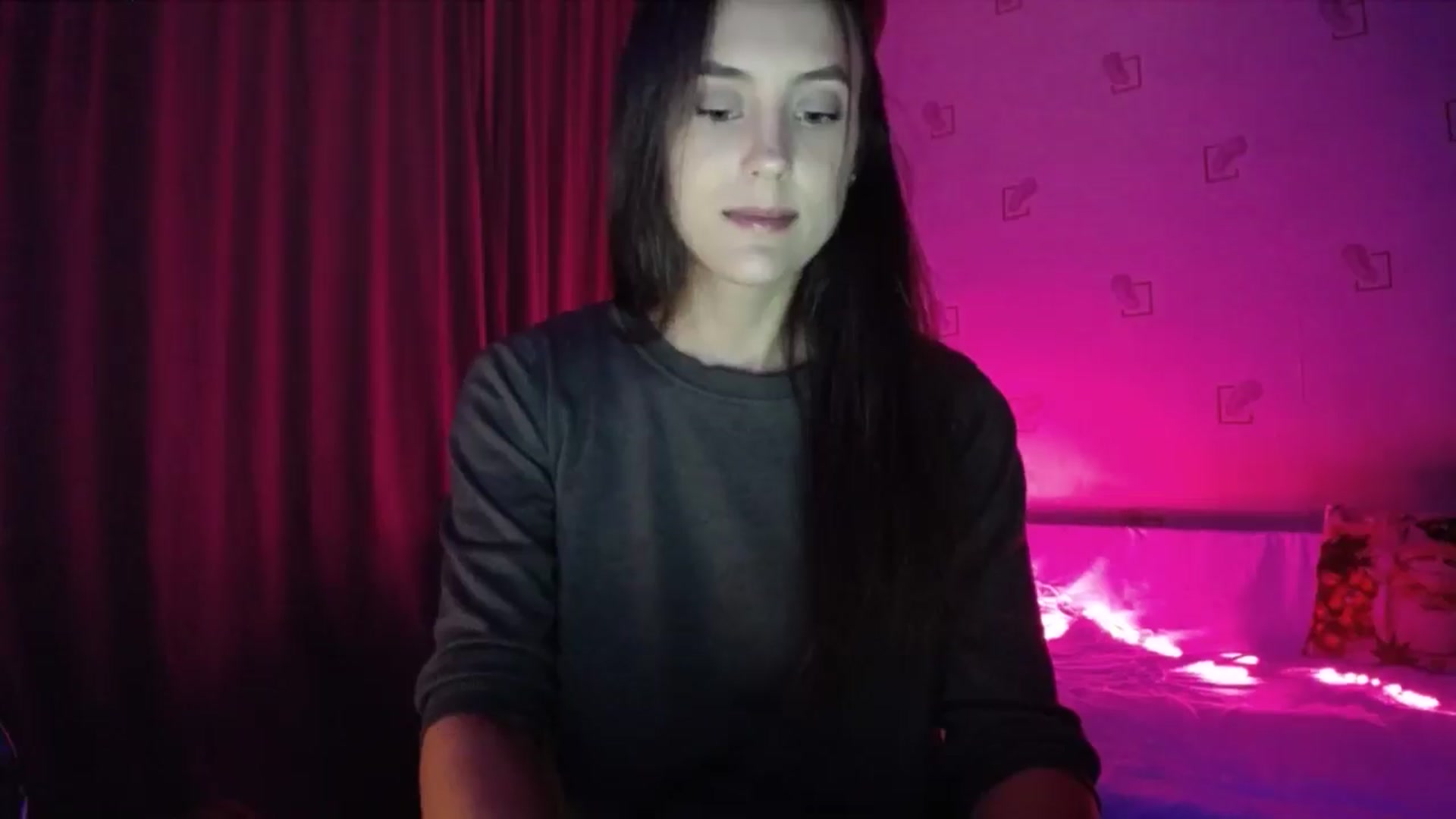 Gallery image thumbnail from Alexa_Floret's myfreecams stream on, 09/01/2024, 19:13 image 17 of 20