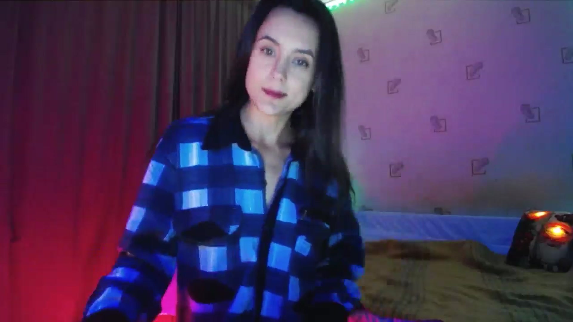 Gallery image thumbnail from Alexa_Floret's myfreecams stream on, 12/23/2024, 19:48 image 14 of 20