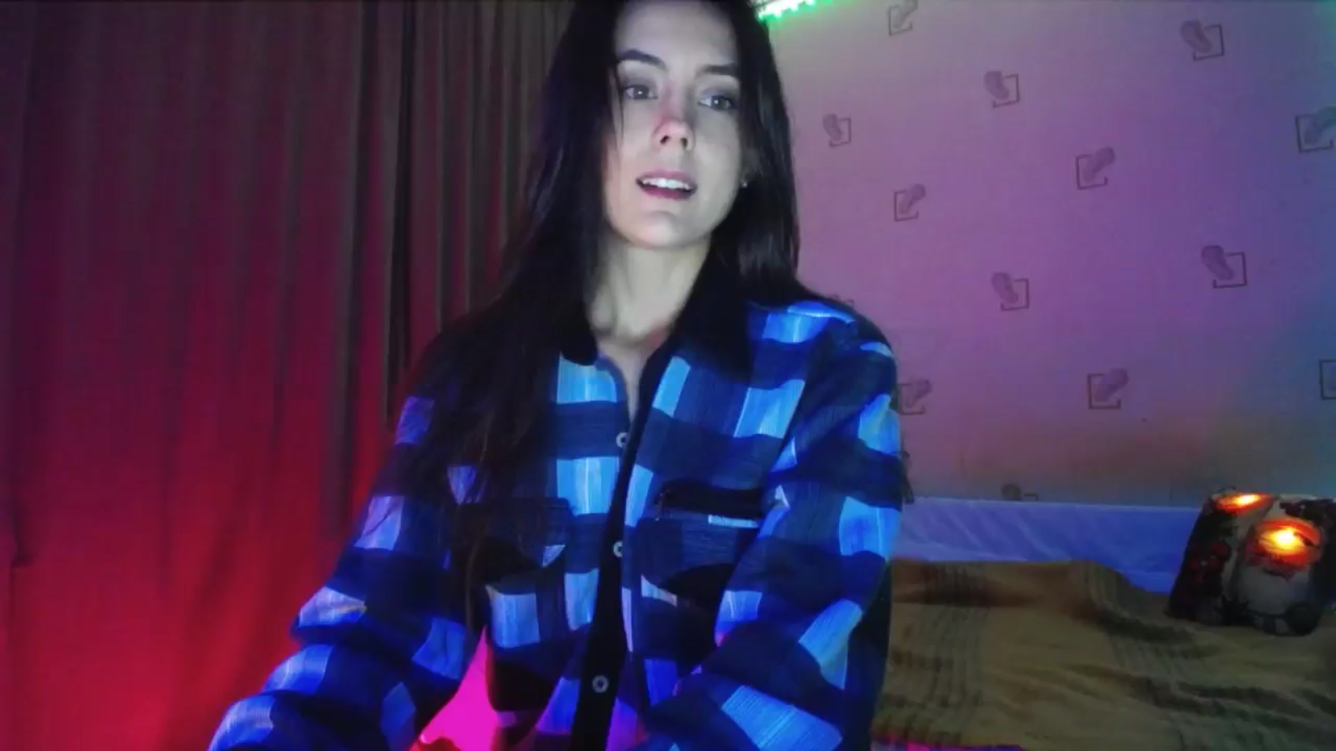 Gallery image thumbnail from Alexa_Floret's myfreecams stream on, 12/23/2024, 20:32 image 16 of 20