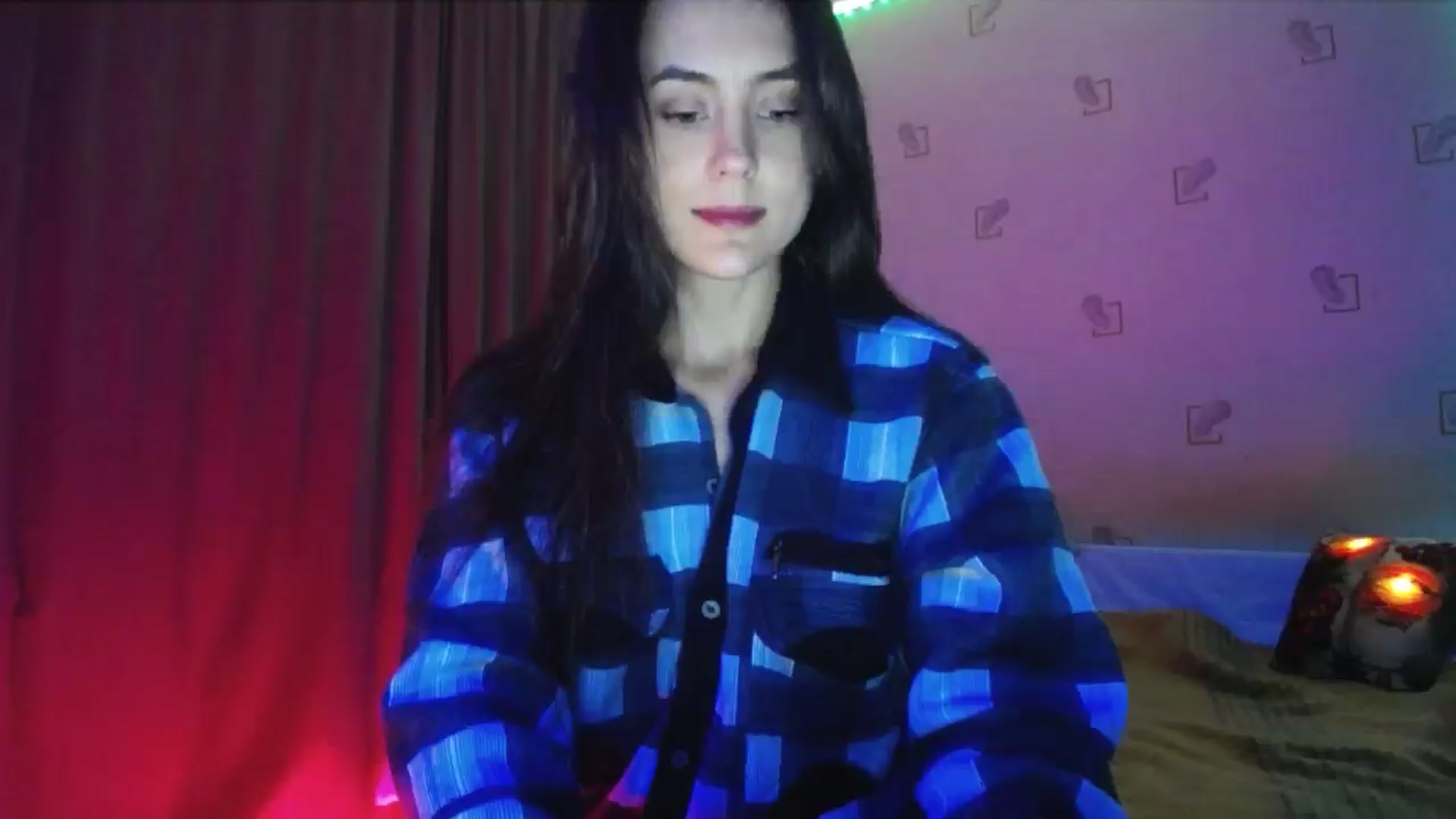 Gallery image thumbnail from Alexa_Floret's myfreecams stream on, 12/23/2024, 20:32 image 17 of 20