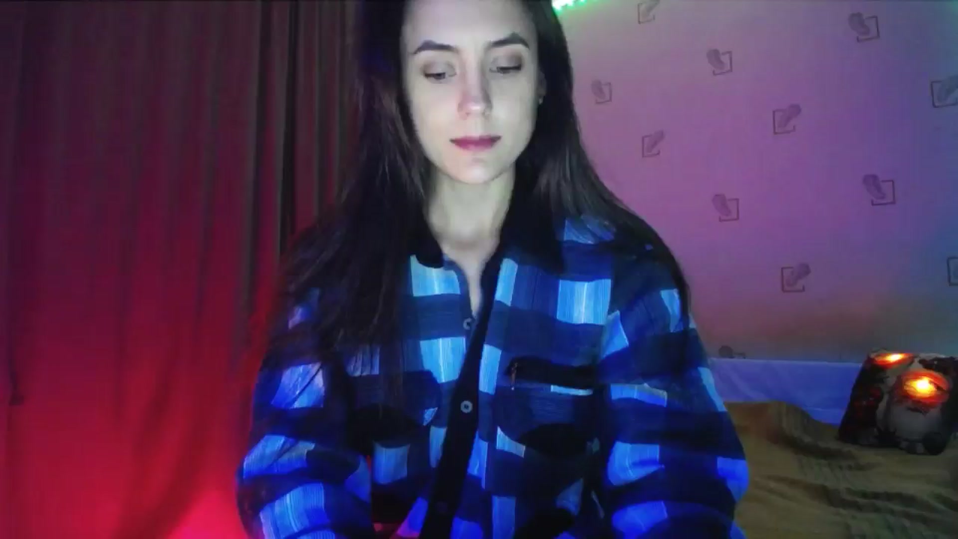 Gallery image thumbnail from Alexa_Floret's myfreecams stream on, 12/23/2024, 20:32 image 5 of 20