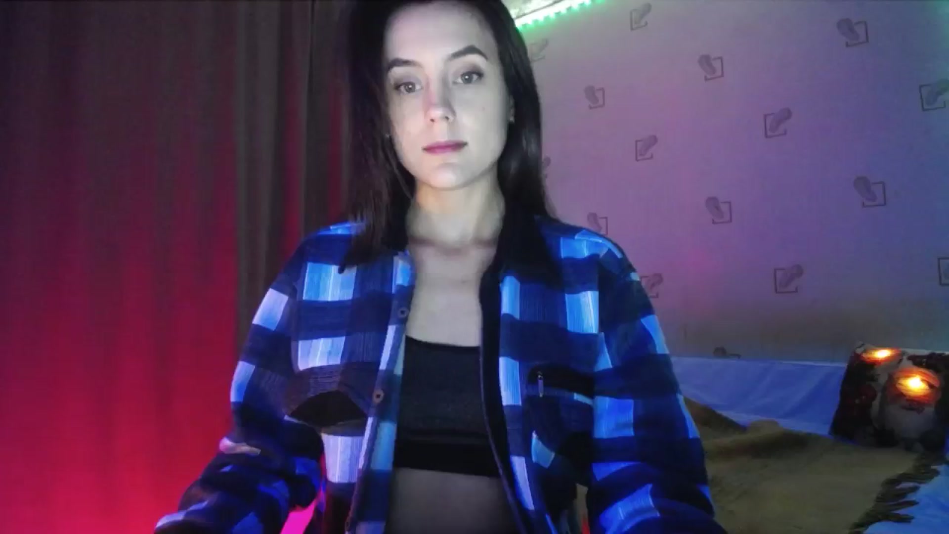 Gallery image thumbnail from Alexa_Floret's myfreecams stream on, 12/26/2024, 17:20 image 19 of 20
