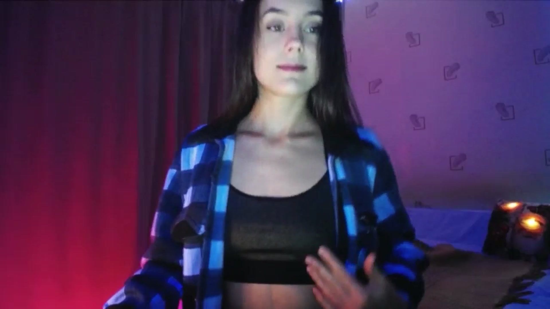 Gallery image thumbnail from Alexa_Floret's myfreecams stream on, 12/26/2024, 17:20 image 10 of 20