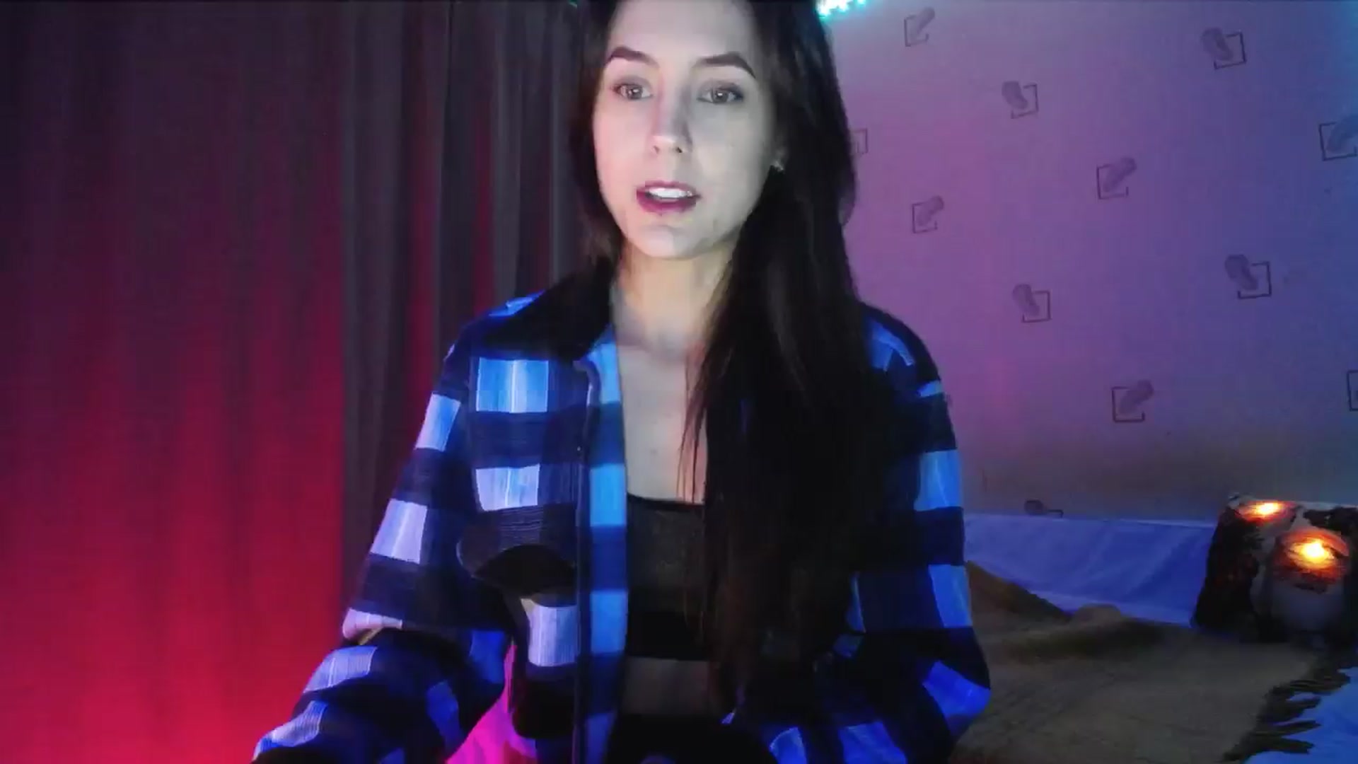 Gallery image thumbnail from Alexa_Floret's myfreecams stream on, 12/26/2024, 17:20 image 2 of 20