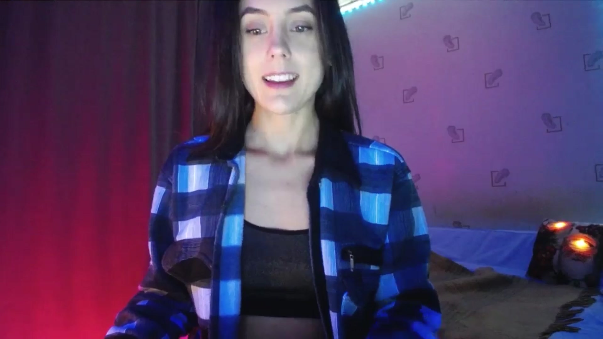 Gallery image thumbnail from Alexa_Floret's myfreecams stream on, 12/26/2024, 17:40 image 17 of 20