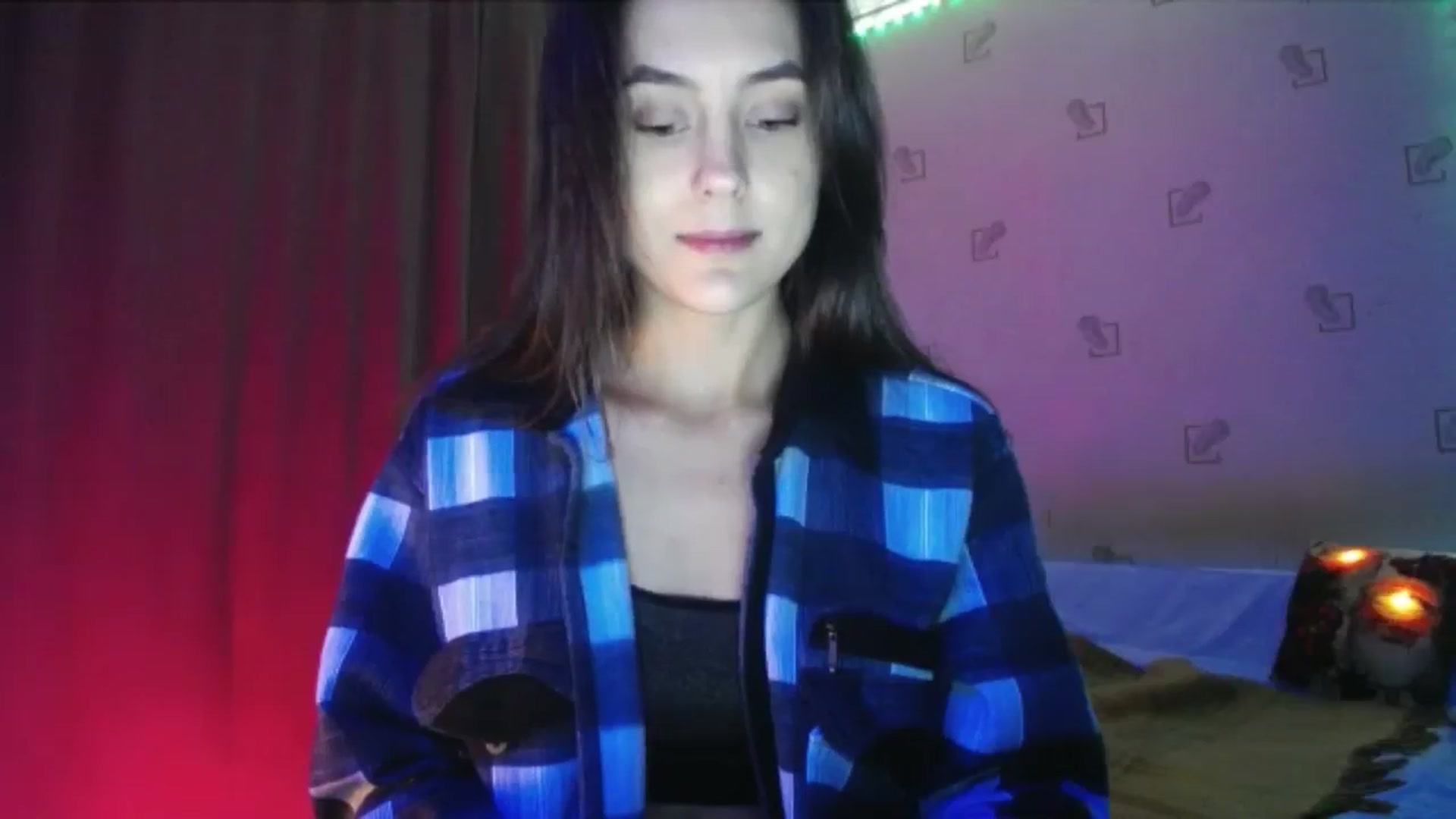 Gallery image thumbnail from Alexa_Floret's myfreecams stream on, 12/26/2024, 18:19 image 18 of 20