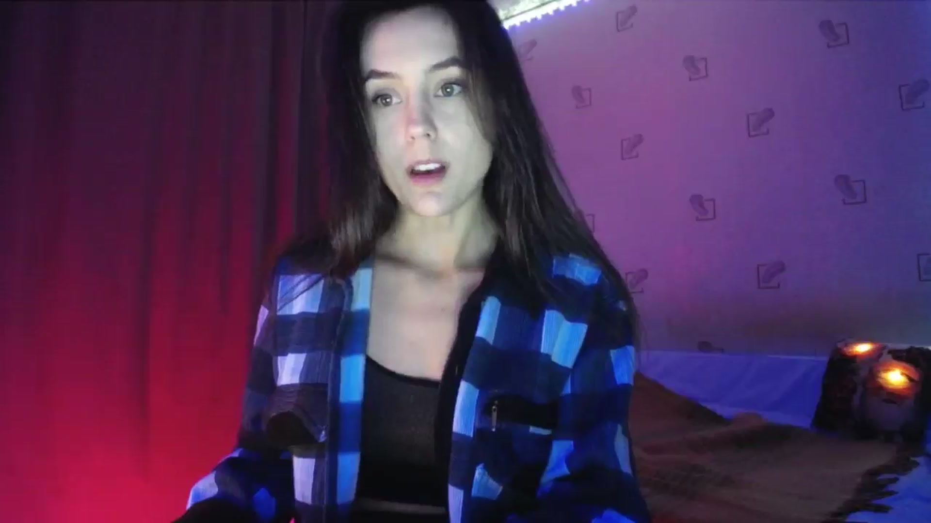 Gallery image thumbnail from Alexa_Floret's myfreecams stream on, 12/26/2024, 18:19 image 10 of 20