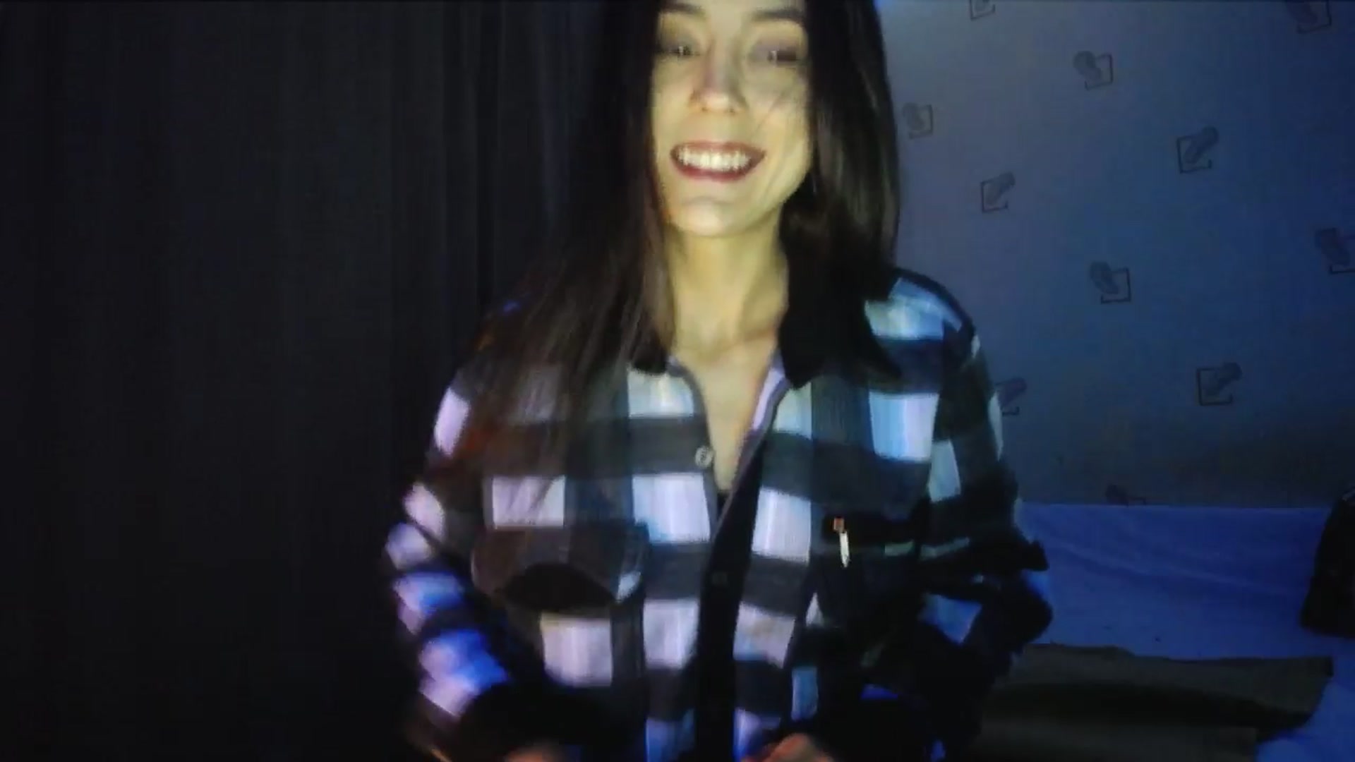 Gallery image thumbnail from Alexa_Floret's myfreecams stream on, 01/13/2025, 15:17 image 4 of 20