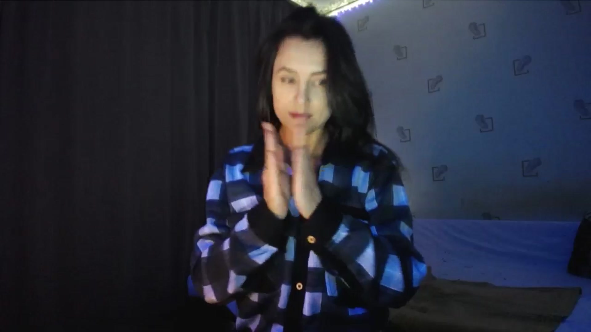 Gallery image thumbnail from Alexa_Floret's myfreecams stream on, 01/13/2025, 15:17 image 12 of 20