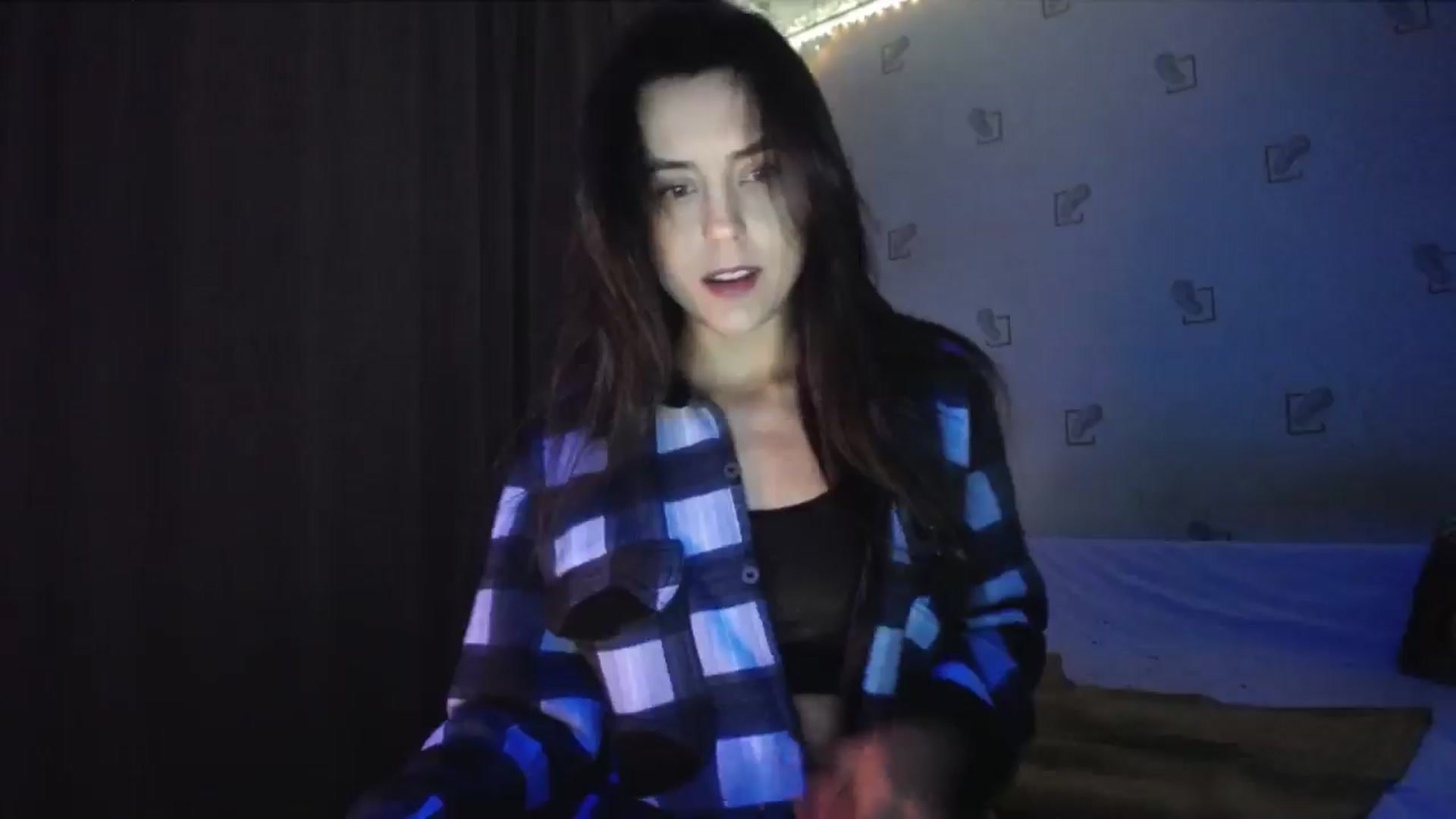 Gallery image thumbnail from Alexa_Floret's myfreecams stream on, 01/13/2025, 15:40 image 14 of 20