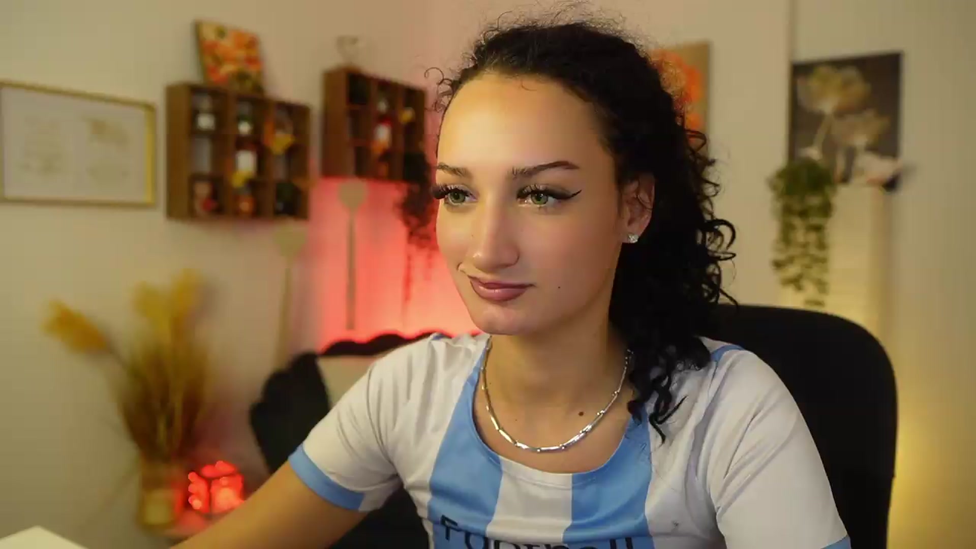 Gallery image thumbnail from Alexa_Grey_'s myfreecams stream on, 09/24/2026, 15:58 image 20 of 20