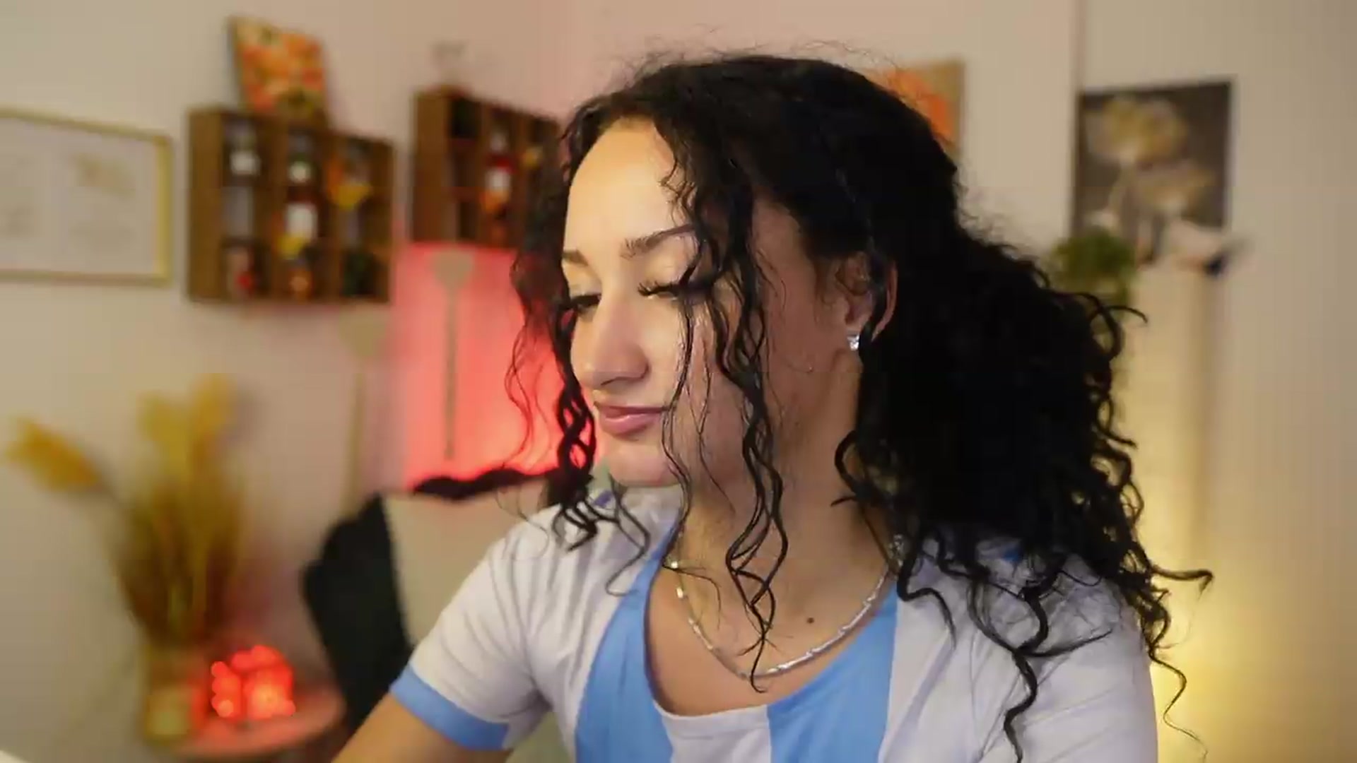 Gallery image thumbnail from Alexa_Grey_'s myfreecams stream on, 09/24/2026, 17:11 image 12 of 20