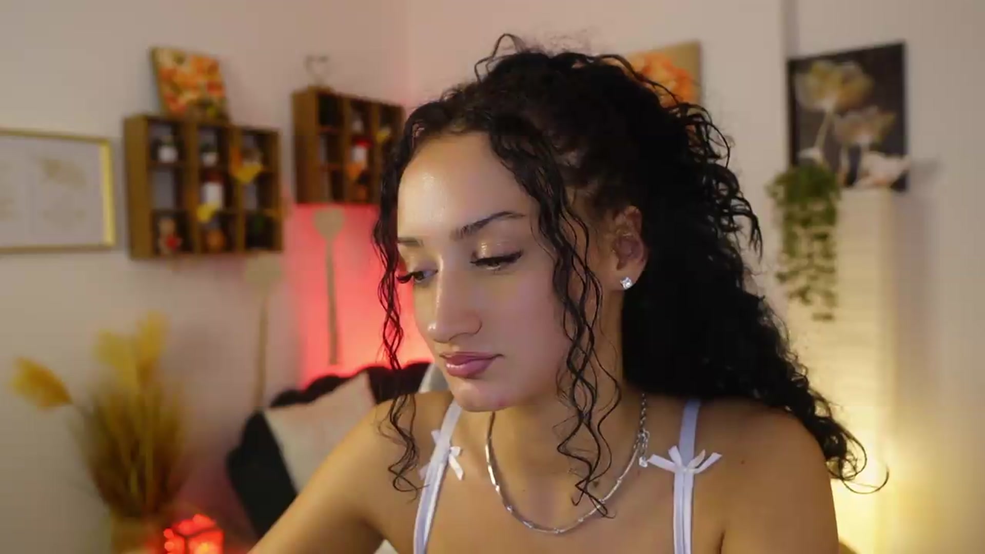 Gallery image thumbnail from Alexa_Grey_'s myfreecams stream on, 09/25/2026, 14:58 image 15 of 20