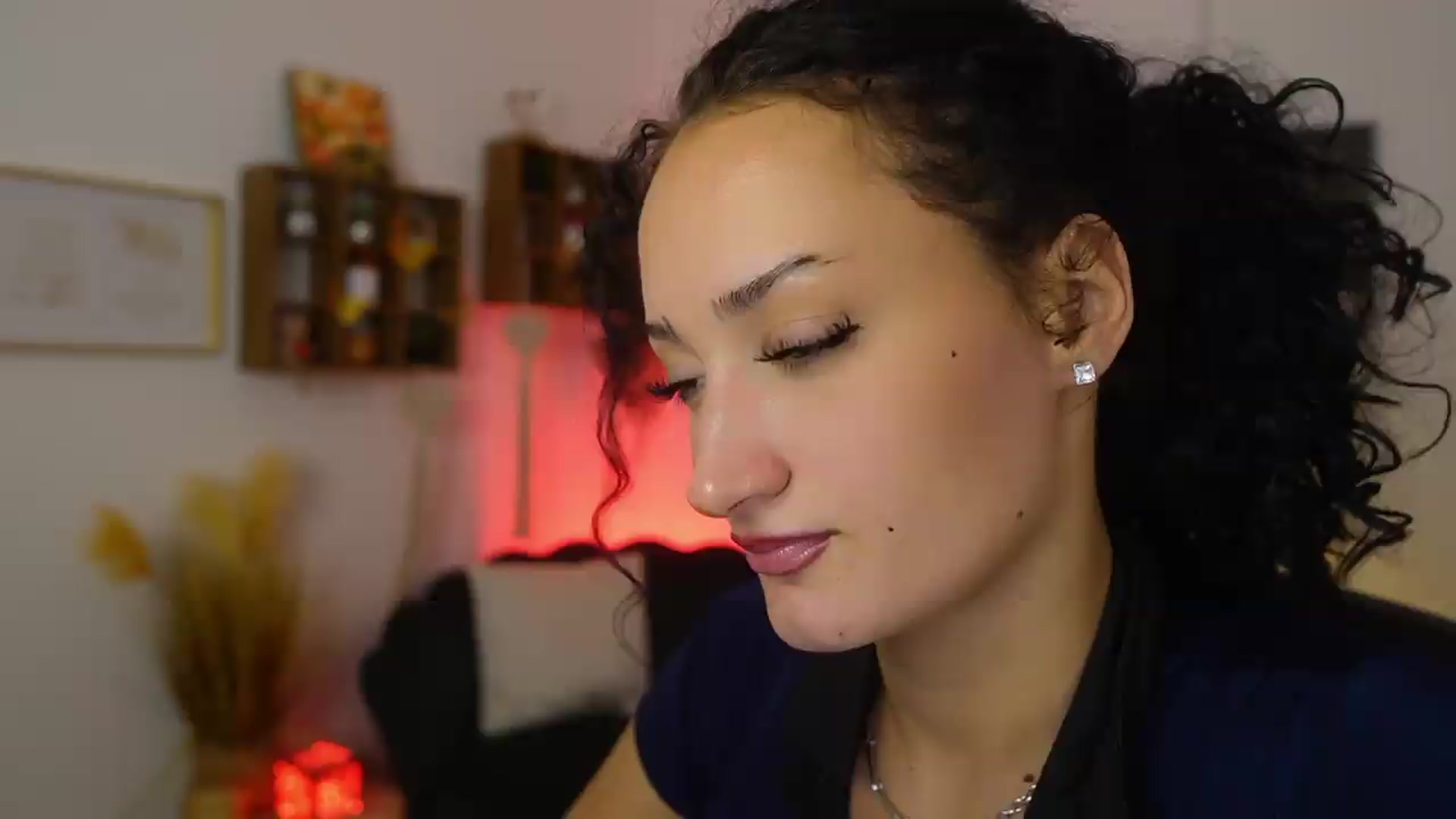 Gallery image thumbnail from Alexa_Grey_'s myfreecams stream on, 09/26/2026, 14:00 image 17 of 20