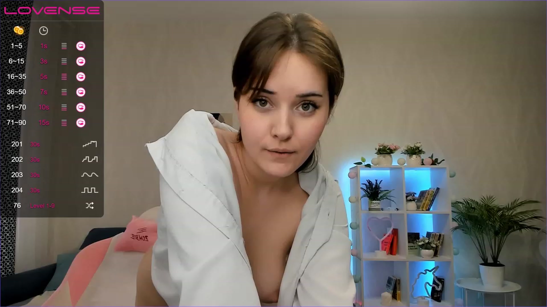 Gallery image thumbnail from Alexa_Ridle's myfreecams stream on, 05/26/2023, 09:17 image 9 of 20