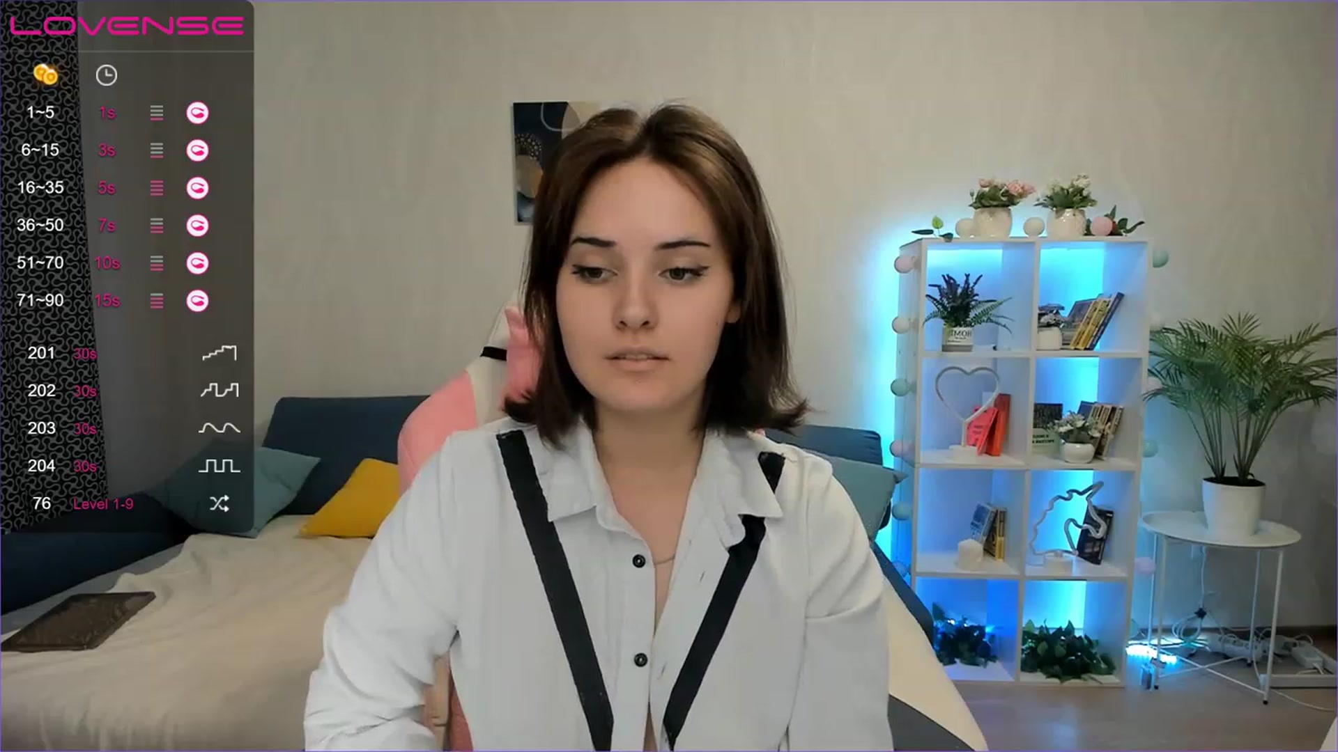 Gallery image thumbnail from Alexa_Ridle's myfreecams stream on, 06/01/2023, 12:04 image 13 of 20