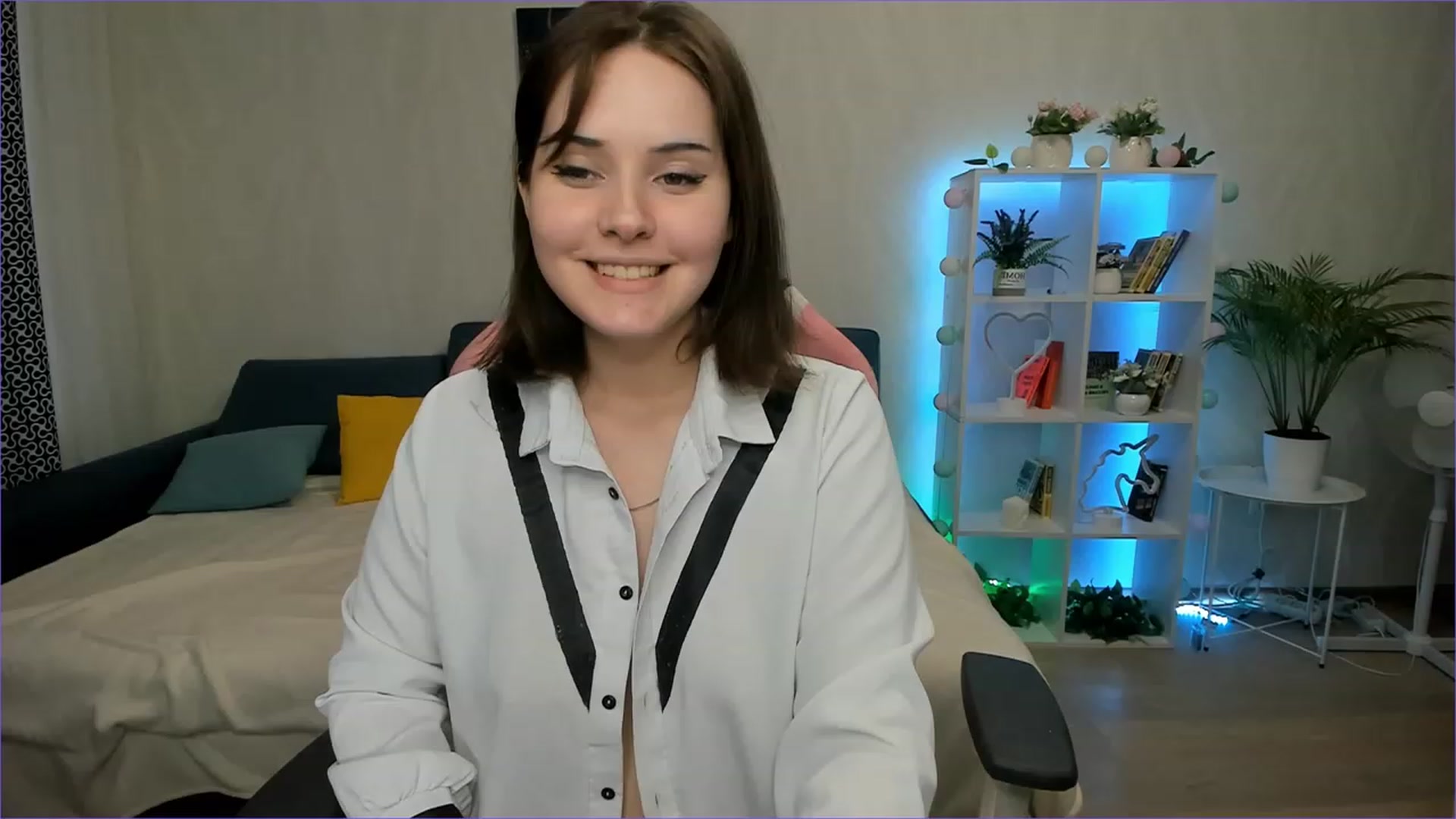 Gallery image thumbnail from Alexa_Ridle's myfreecams stream on, 06/02/2023, 08:07 image 3 of 20