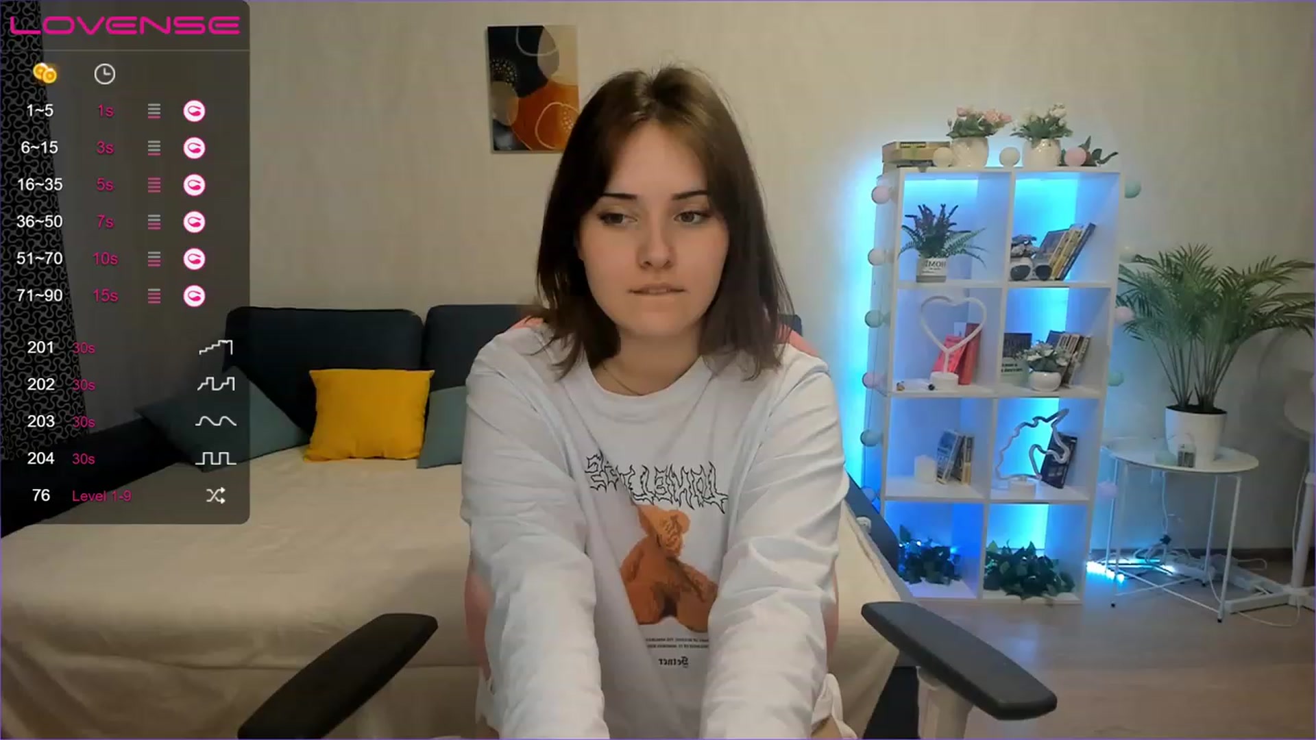 Gallery image thumbnail from Alexa_Ridle's myfreecams stream on, 06/13/2023, 06:56 image 17 of 20