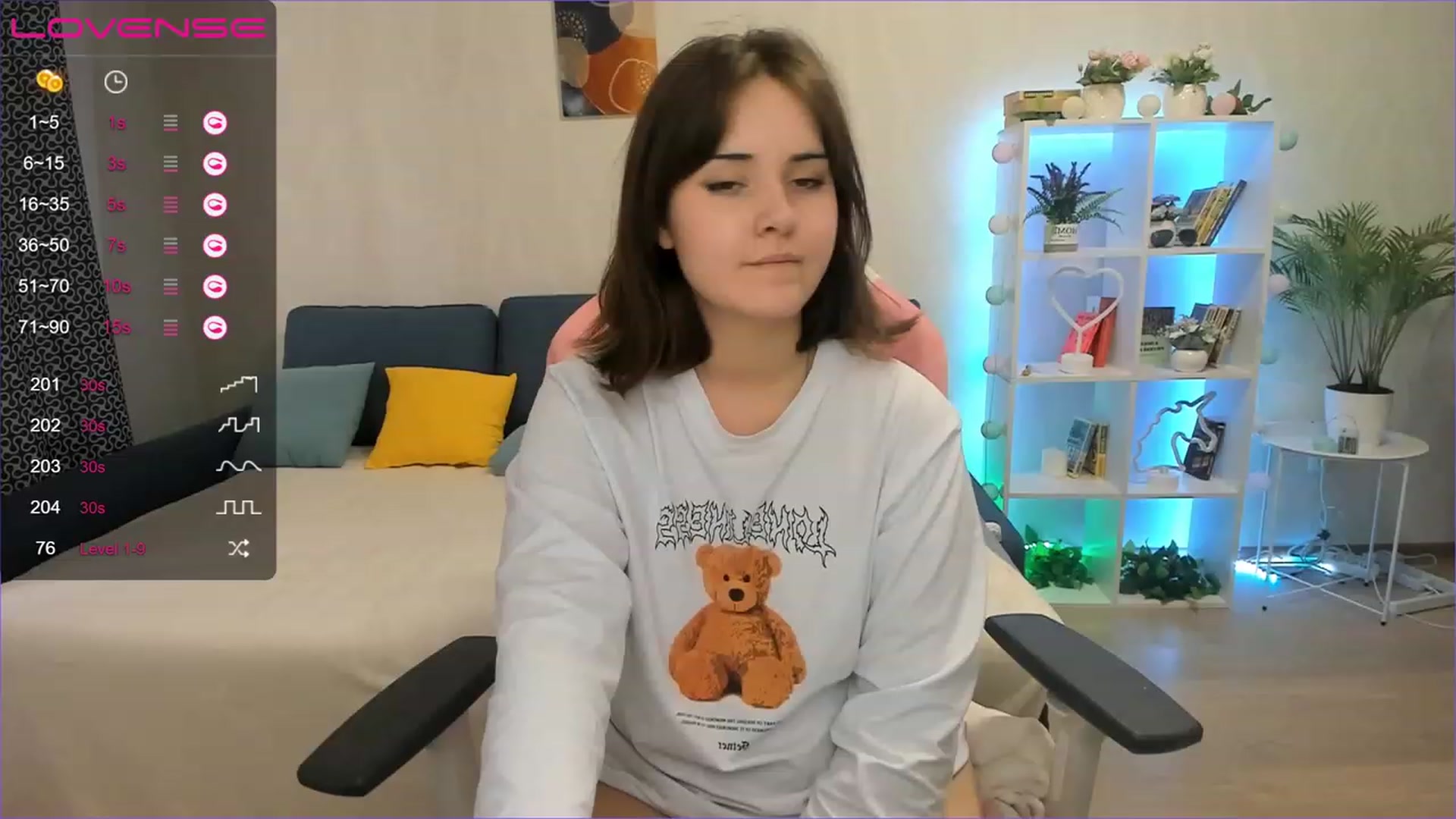 Gallery image thumbnail from Alexa_Ridle's myfreecams stream on, 06/13/2023, 10:05 image 15 of 20