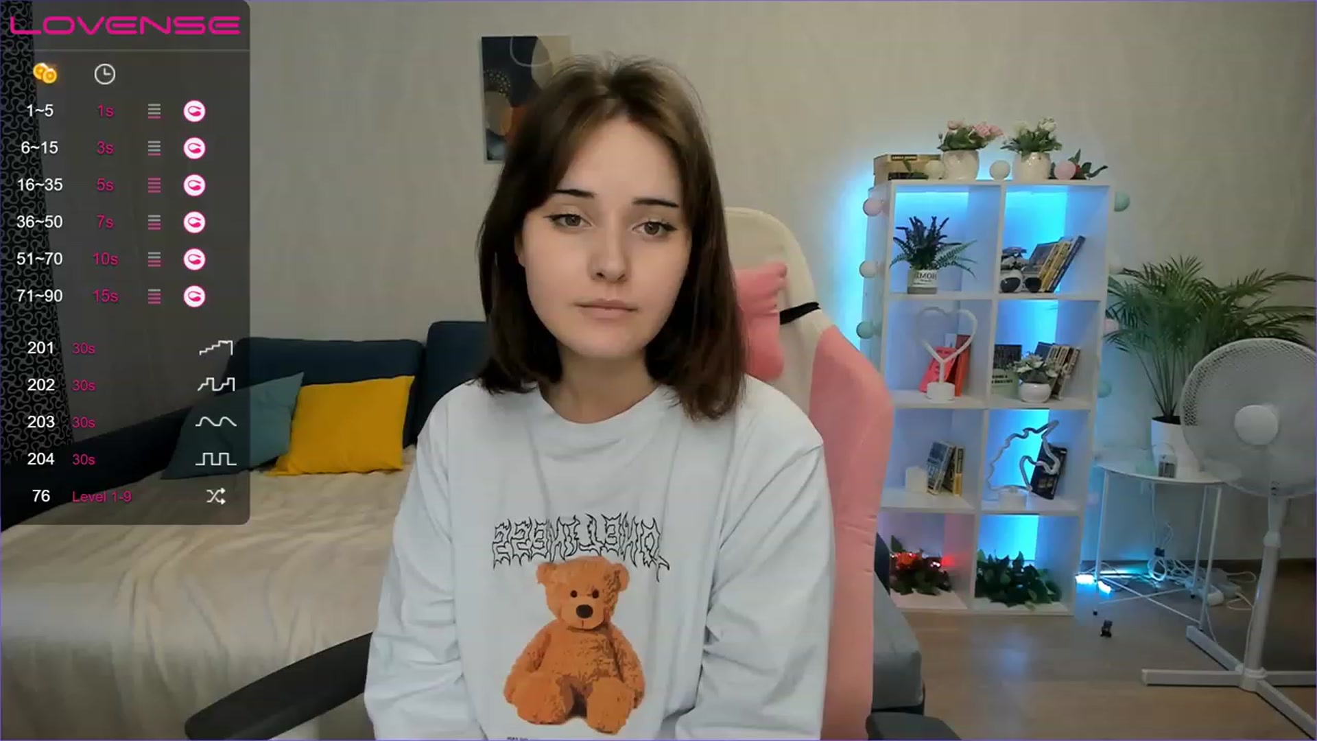 Gallery image thumbnail from Alexa_Ridle's myfreecams stream on, 06/17/2023, 07:11 image 19 of 20