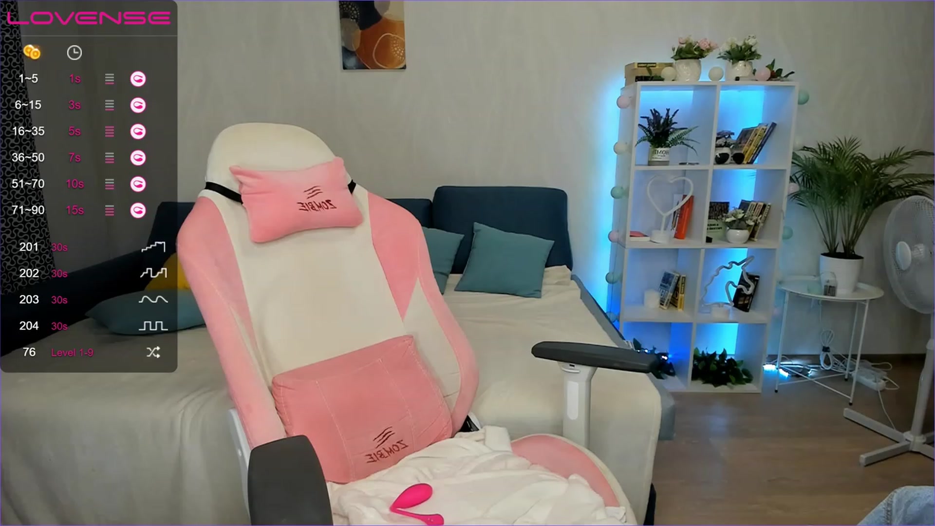 Gallery image thumbnail from Alexa_Ridle's myfreecams stream on, 06/20/2023, 09:13 image 15 of 20
