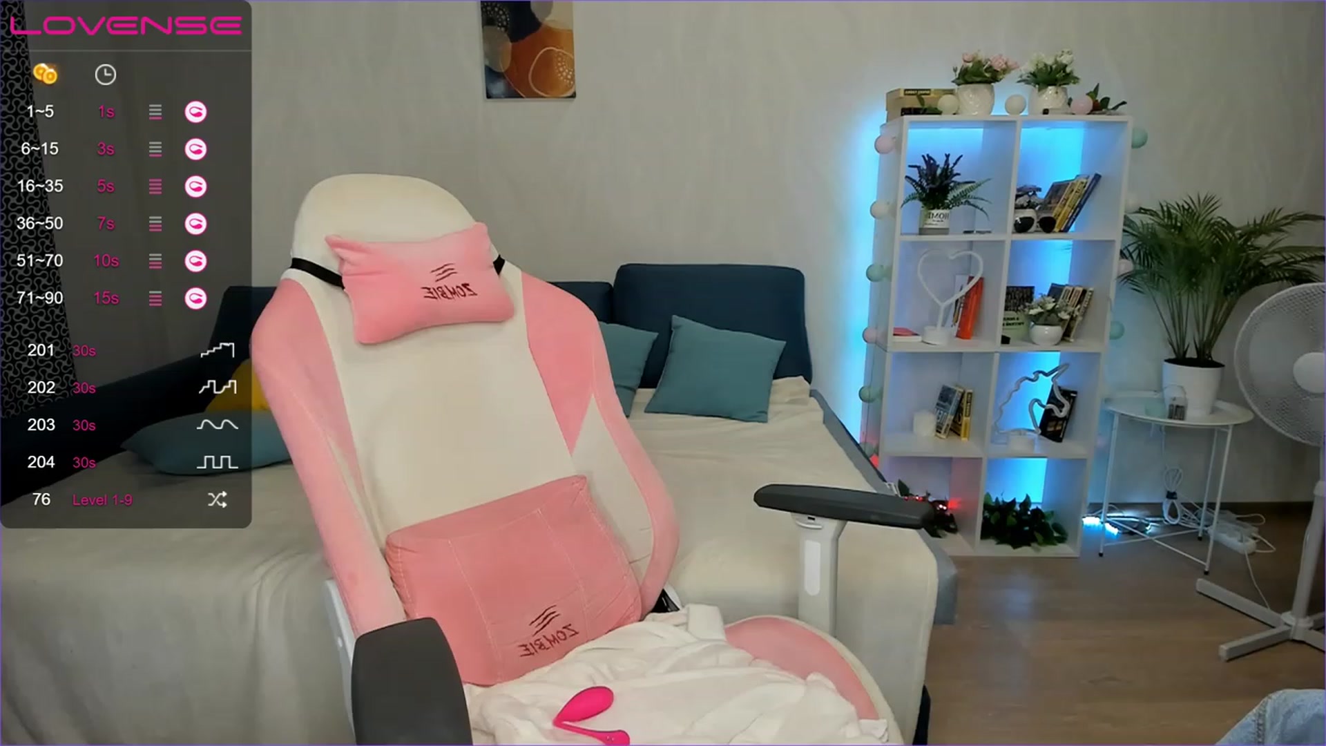 Gallery image thumbnail from Alexa_Ridle's myfreecams stream on, 06/20/2023, 09:13 image 14 of 20