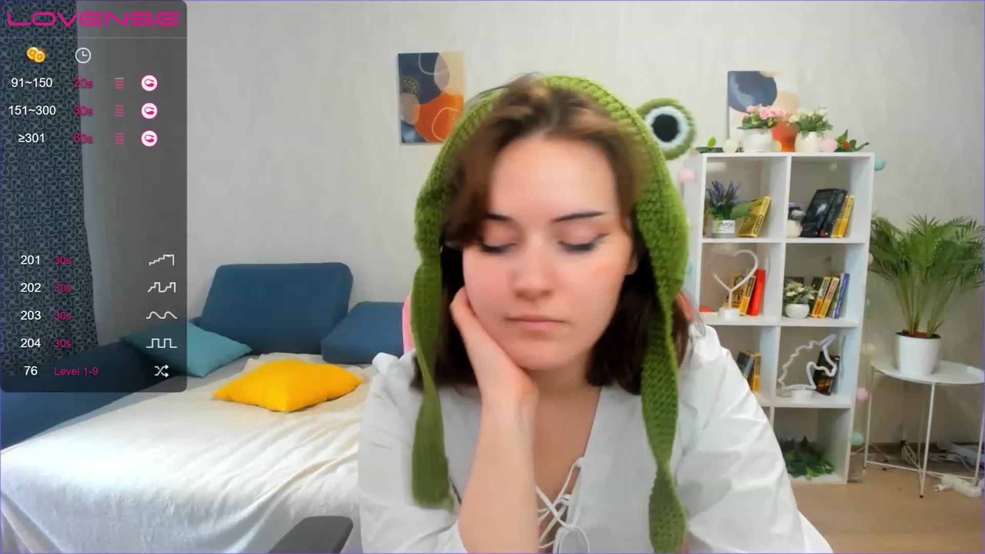 Gallery image thumbnail from Alexa_Ridle's myfreecams stream on, 07/27/2023, 10:31 image 13 of 20