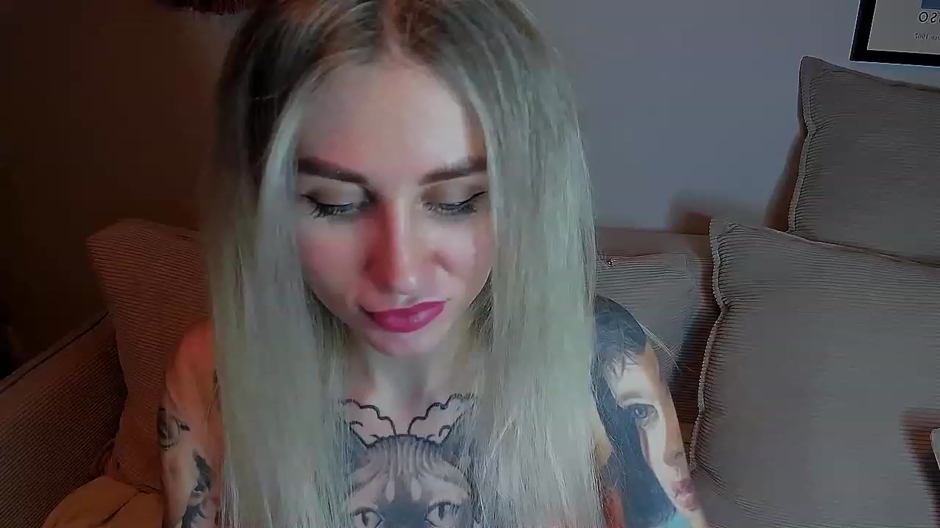 Gallery image thumbnail from Alexa_Smithhh's myfreecams stream on, 03/15/2023, 20:02 image 15 of 20