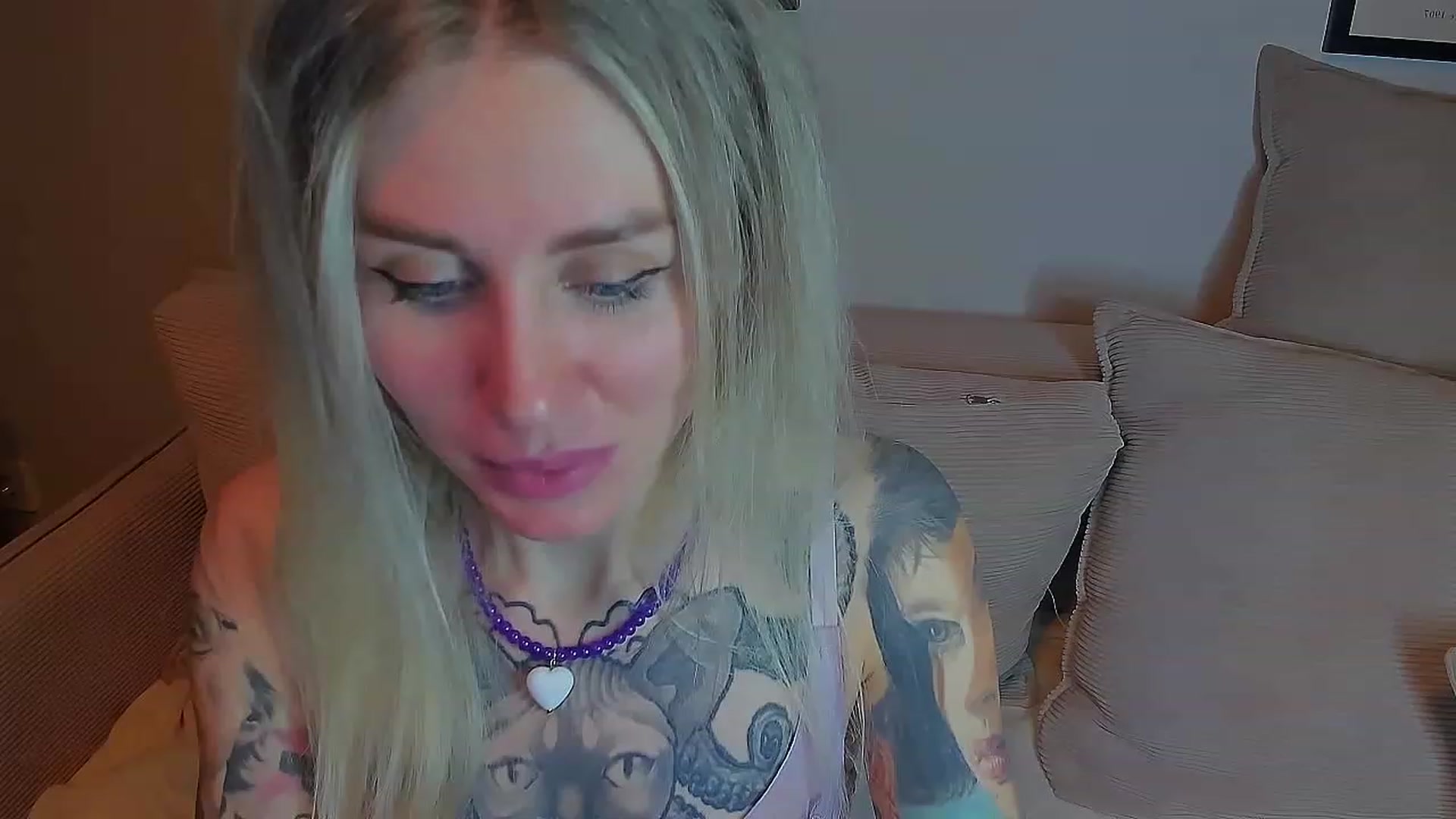 Gallery image thumbnail from Alexa_Smithhh's myfreecams stream on, 03/16/2023, 21:55 image 10 of 20
