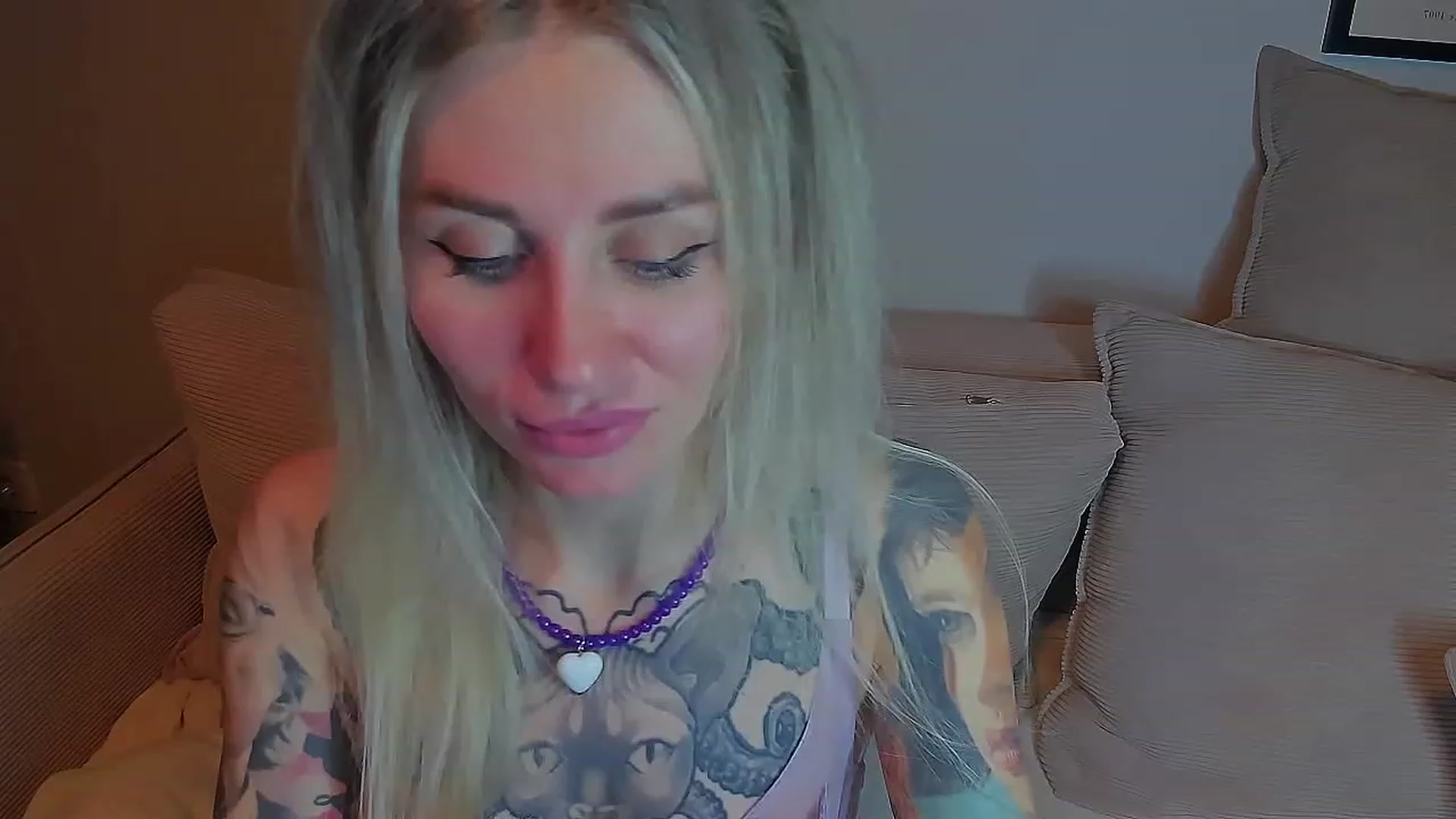 Gallery image thumbnail from Alexa_Smithhh's myfreecams stream on, 03/16/2023, 21:55 image 12 of 20