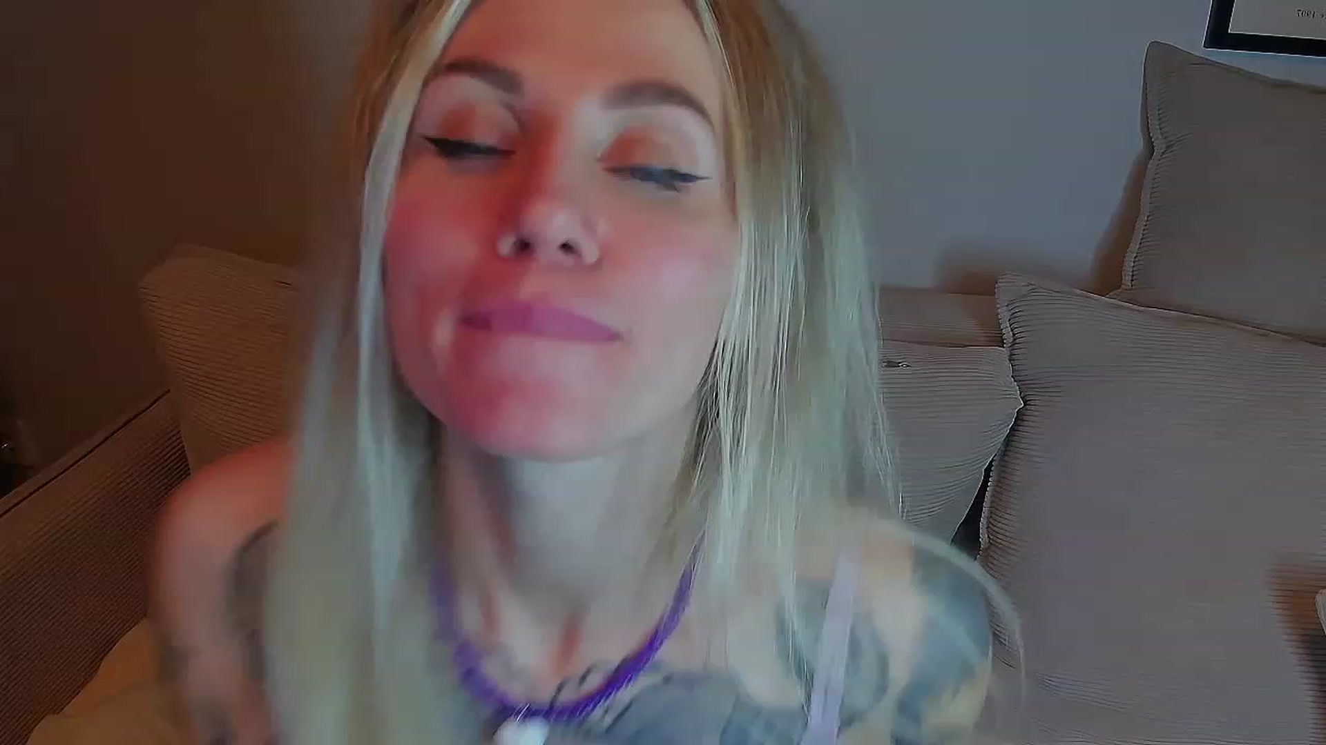 Gallery image thumbnail from Alexa_Smithhh's myfreecams stream on, 03/16/2023, 21:55 image 11 of 20