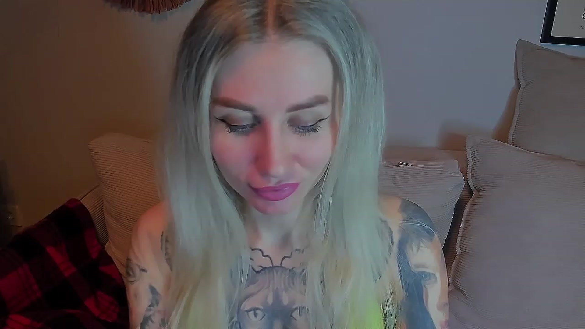 Gallery image thumbnail from Alexa_Smithhh's myfreecams stream on, 03/17/2023, 19:34 image 1 of 20