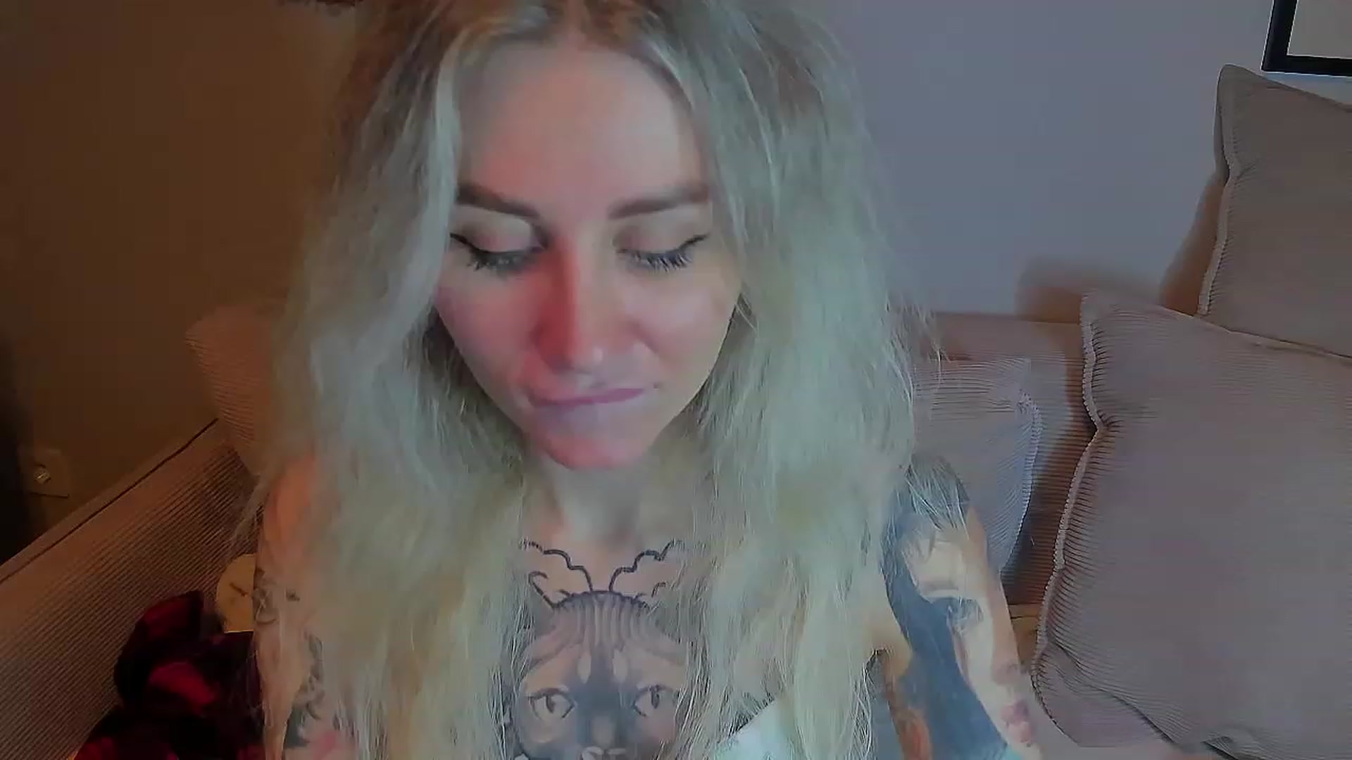 Gallery image thumbnail from Alexa_Smithhh's myfreecams stream on, 03/19/2023, 21:06 image 4 of 20