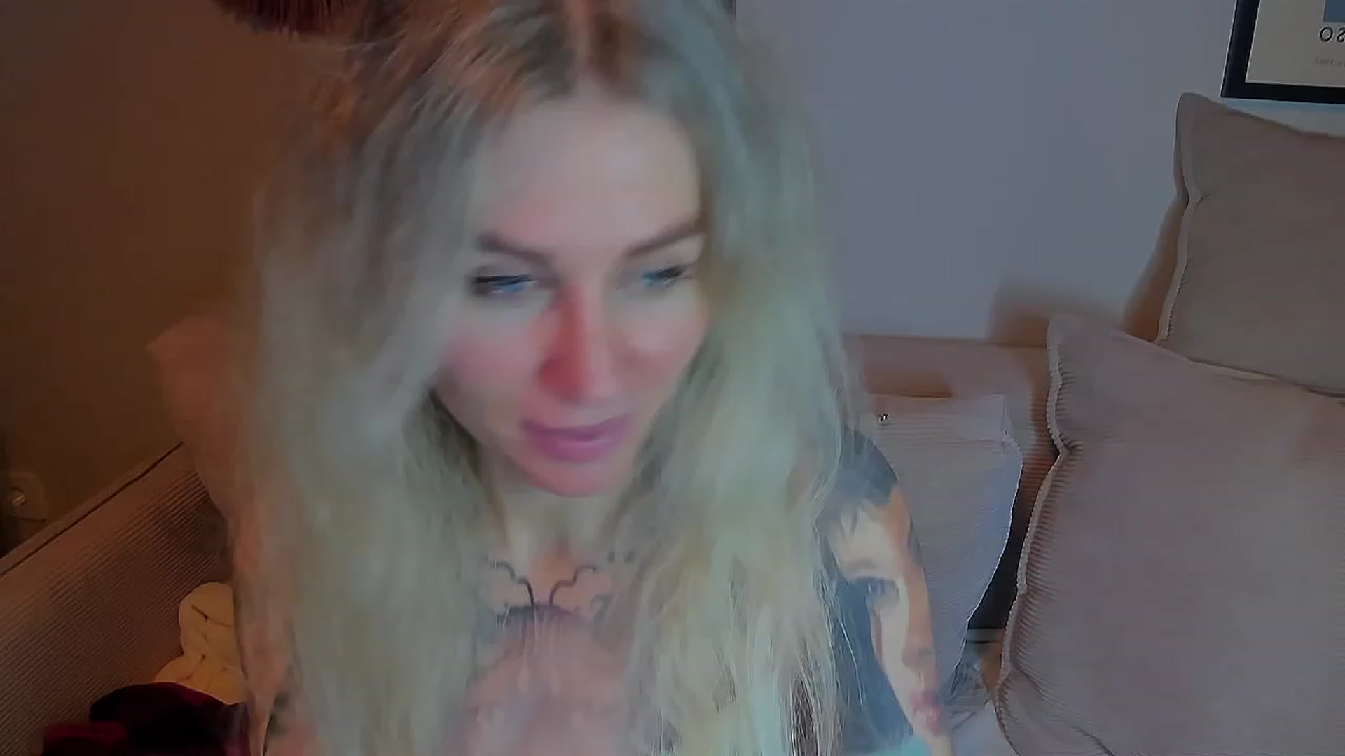 Gallery image thumbnail from Alexa_Smithhh's myfreecams stream on, 03/19/2023, 21:27 image 2 of 20