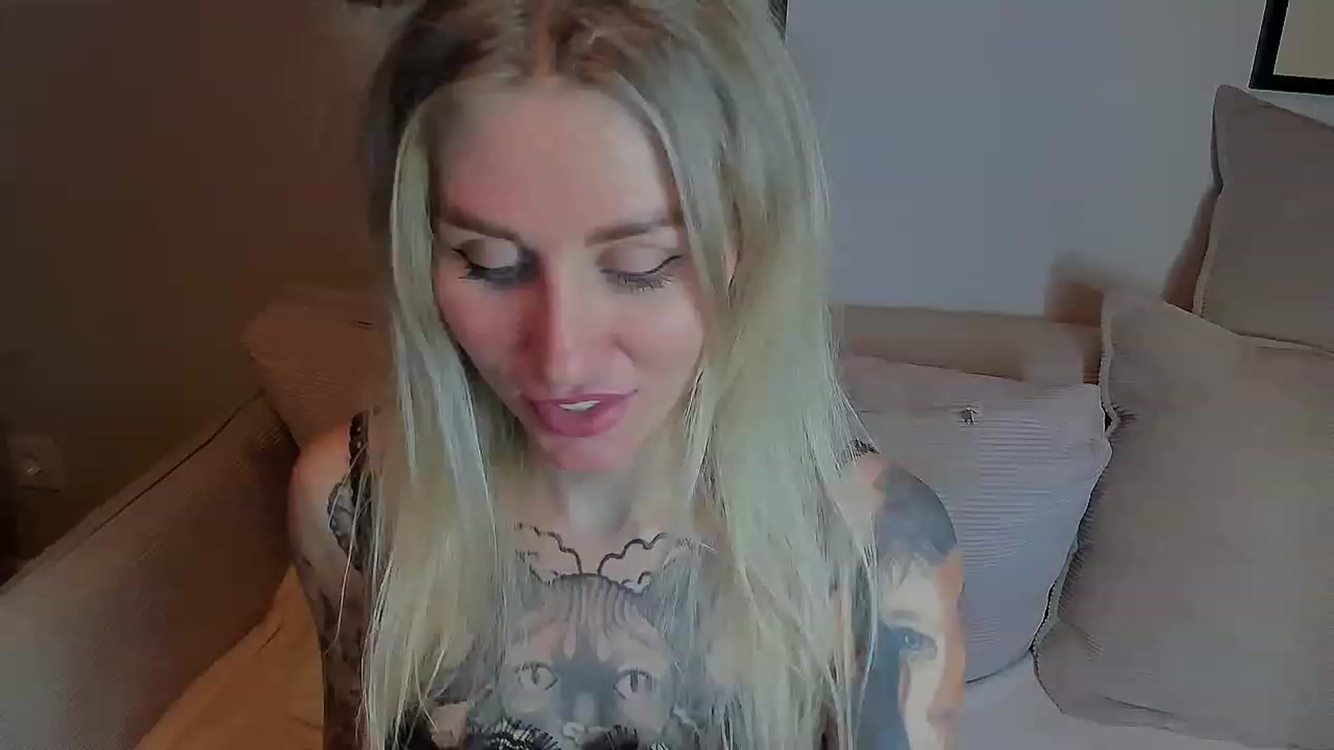 Gallery image thumbnail from Alexa_Smithhh's myfreecams stream on, 03/24/2023, 20:35 image 18 of 20