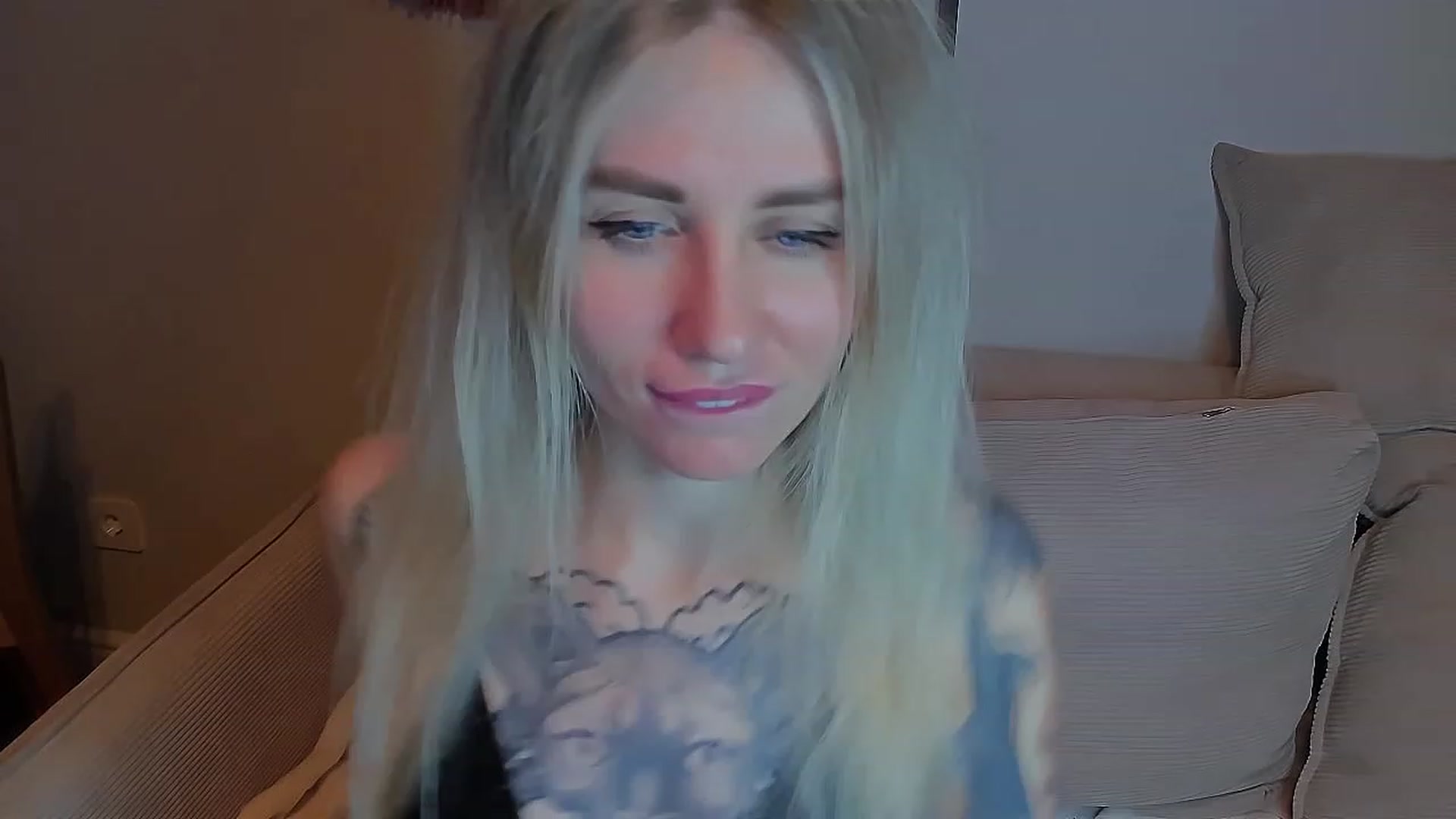 Gallery image thumbnail from Alexa_Smithhh's myfreecams stream on, 03/26/2023, 19:42 image 5 of 20