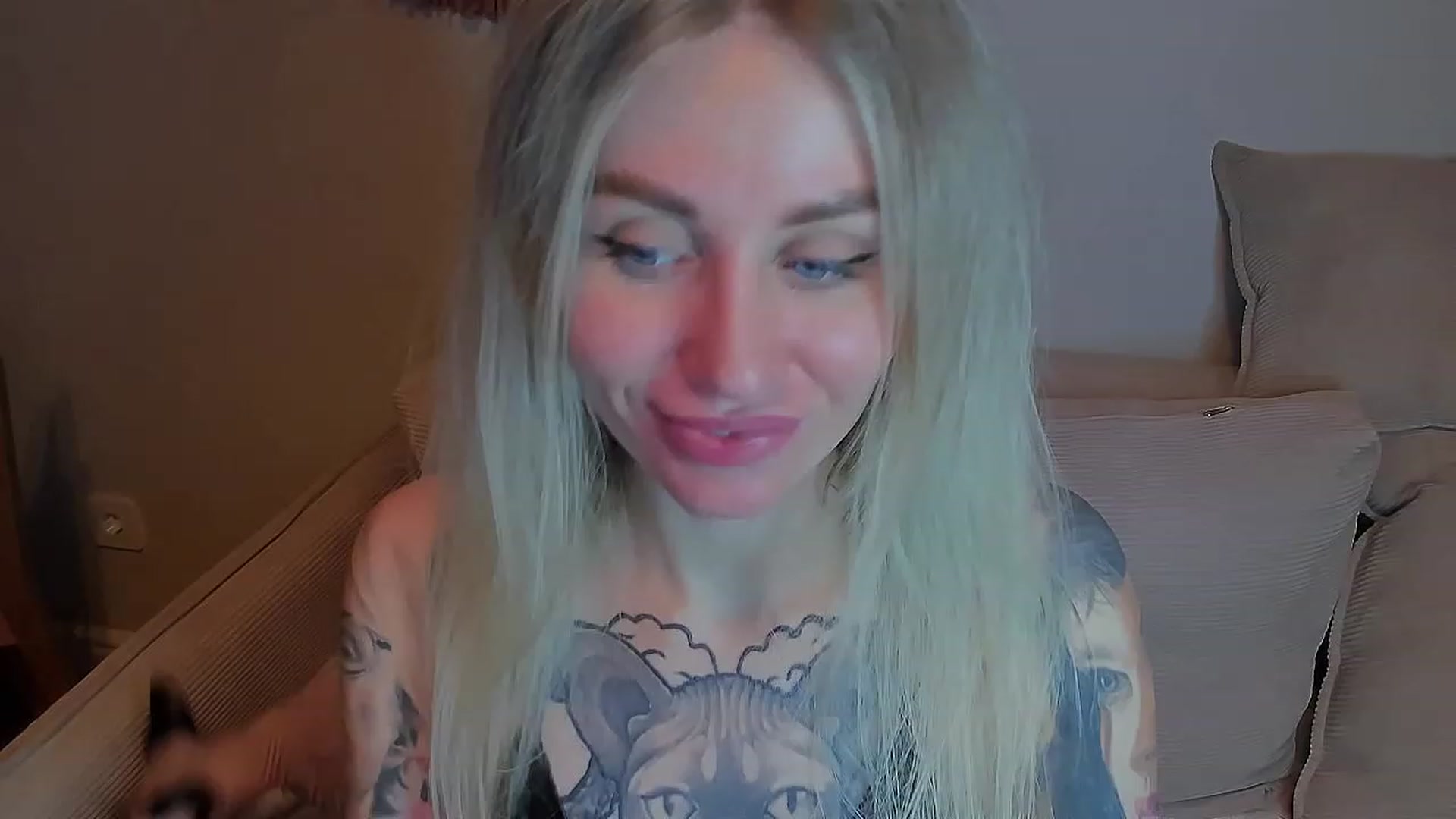 Gallery image thumbnail from Alexa_Smithhh's myfreecams stream on, 03/26/2023, 19:42 image 4 of 20
