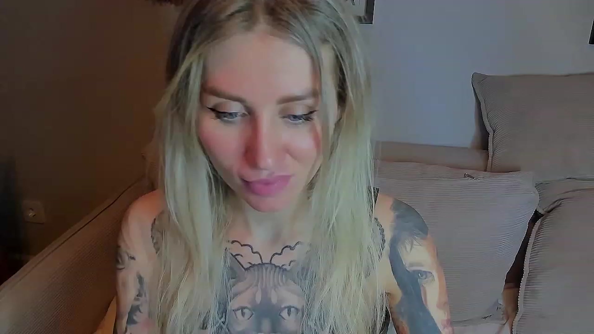 Gallery image thumbnail from Alexa_Smithhh's myfreecams stream on, 03/28/2023, 21:26 image 20 of 20