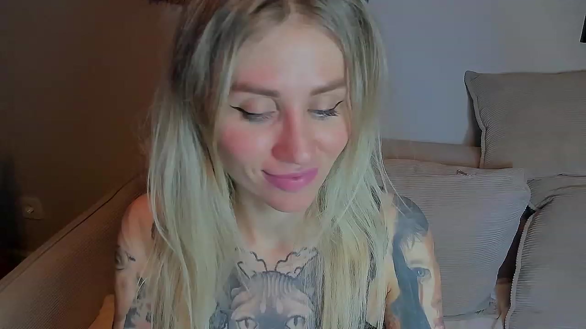 Gallery image thumbnail from Alexa_Smithhh's myfreecams stream on, 03/28/2023, 21:26 image 3 of 20