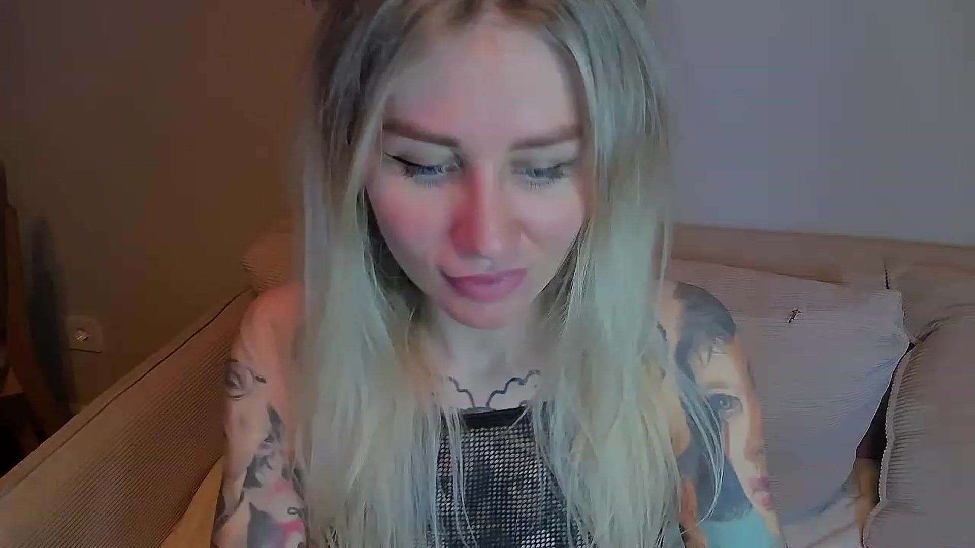 Gallery image thumbnail from Alexa_Smithhh's myfreecams stream on, 03/30/2023, 21:01 image 11 of 20