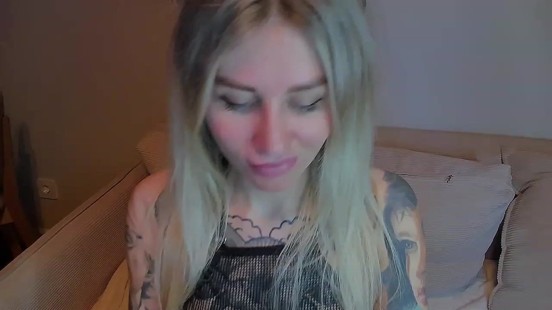 Gallery image thumbnail from Alexa_Smithhh's myfreecams stream on, 03/30/2023, 21:01 image 14 of 20