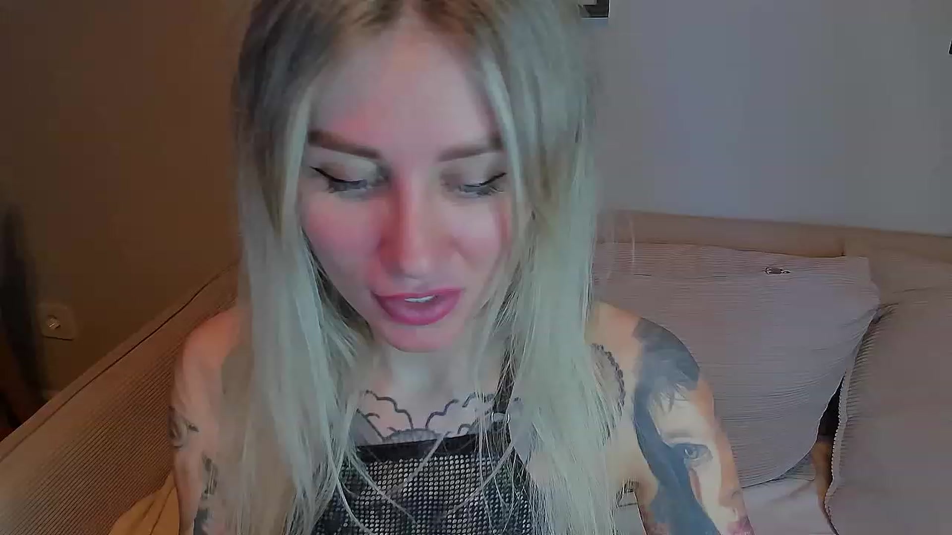 Gallery image thumbnail from Alexa_Smithhh's myfreecams stream on, 03/30/2023, 21:01 image 1 of 20