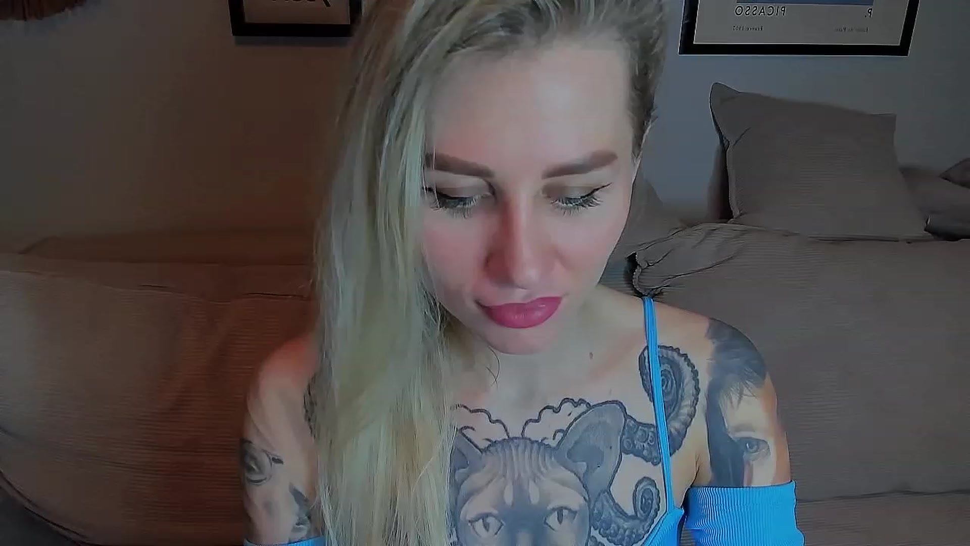 Gallery image thumbnail from Alexa_Smithhh's myfreecams stream on, 04/02/2023, 17:33 image 16 of 20