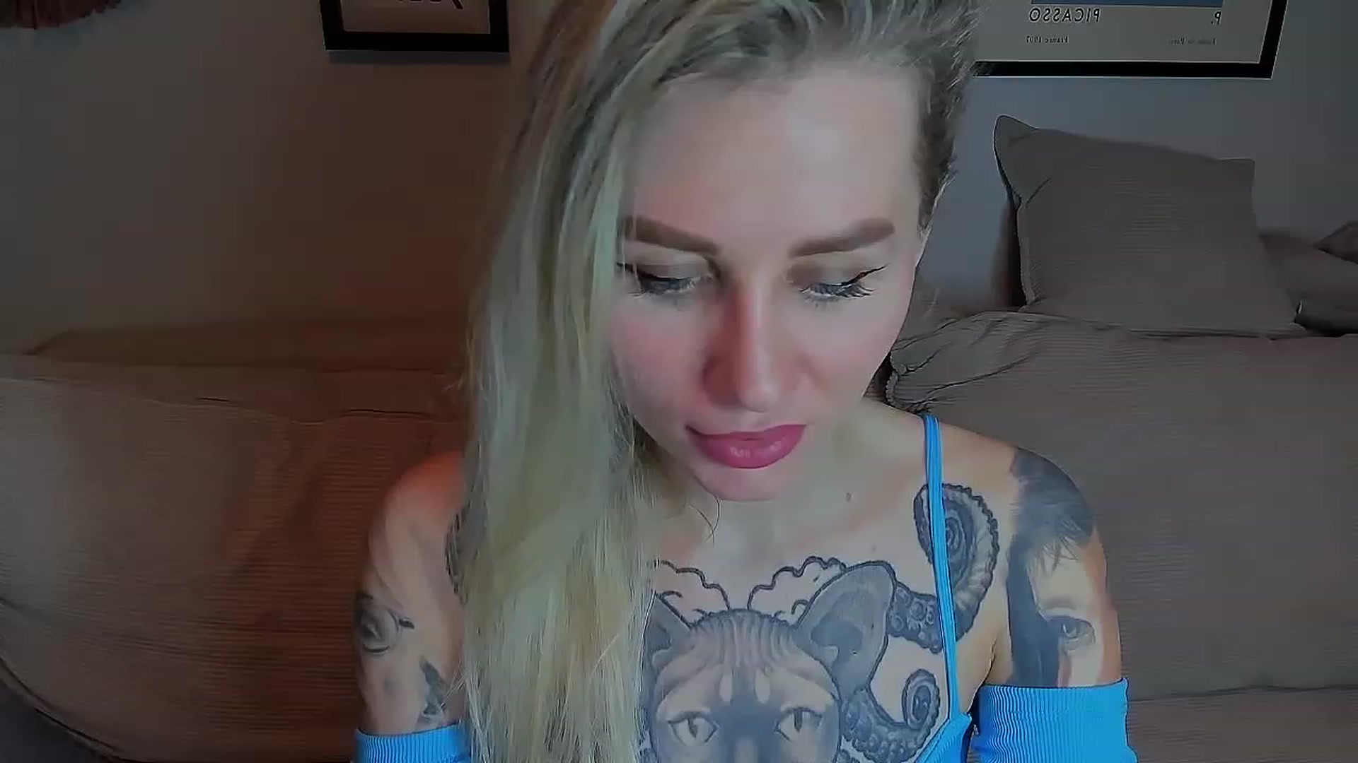 Gallery image thumbnail from Alexa_Smithhh's myfreecams stream on, 04/02/2023, 17:33 image 18 of 20