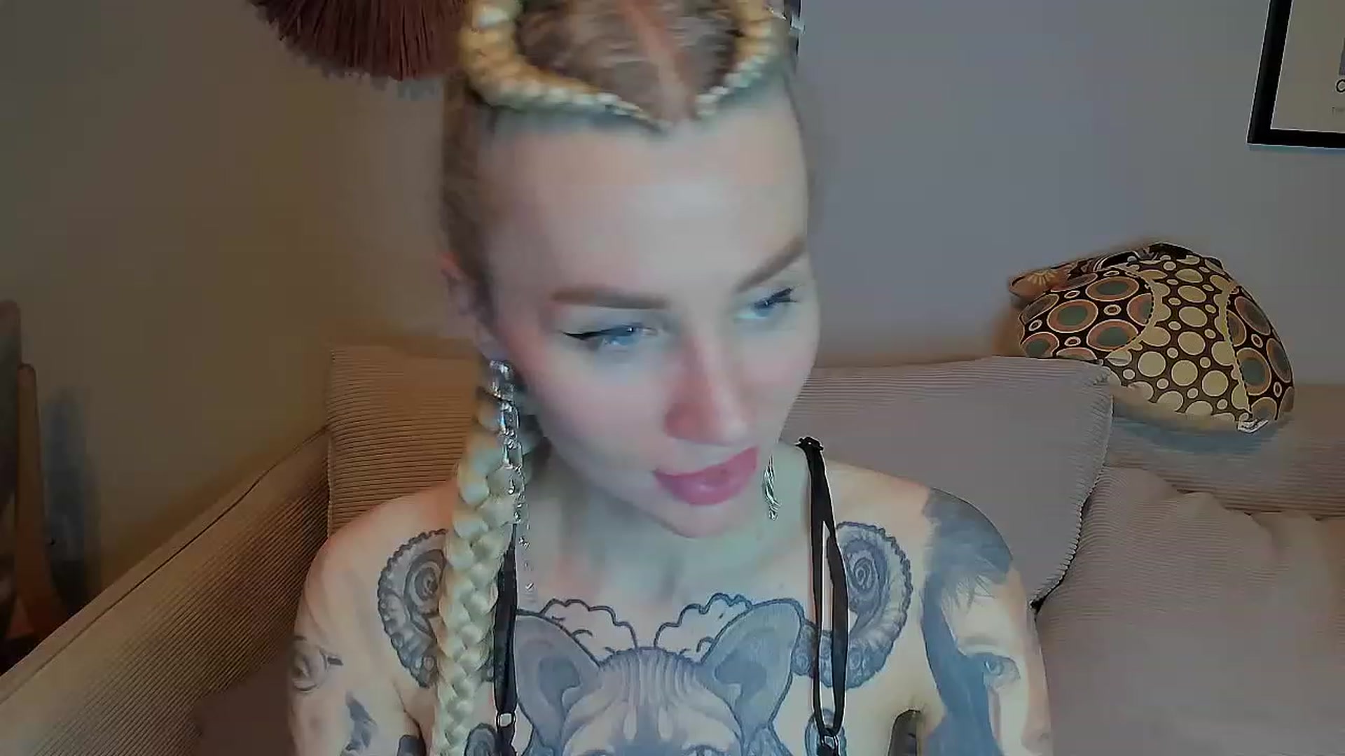 Gallery image thumbnail from Alexa_Smithhh's myfreecams stream on, 04/12/2023, 18:13 image 8 of 20