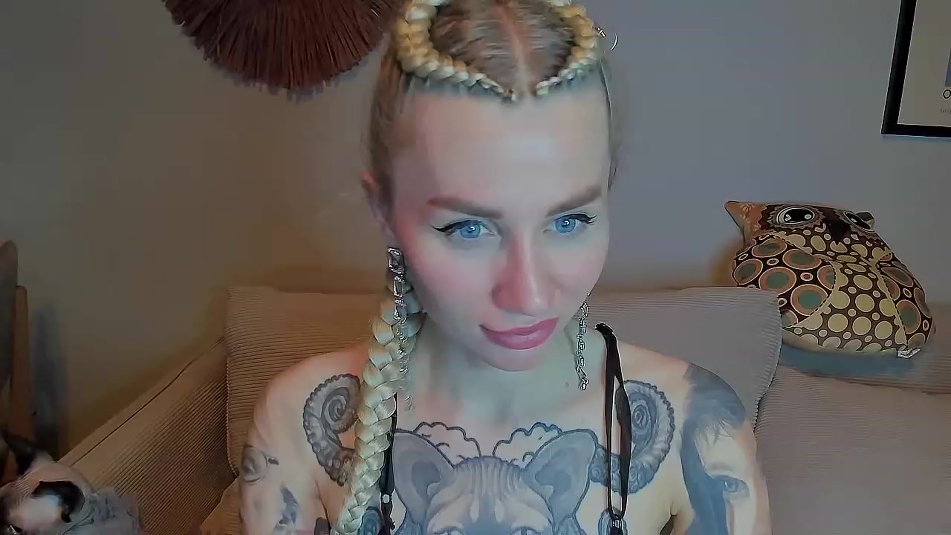 Gallery image thumbnail from Alexa_Smithhh's myfreecams stream on, 04/12/2023, 18:13 image 19 of 20