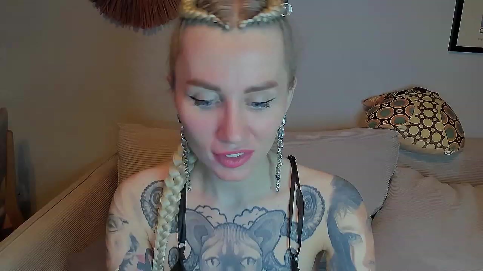 Gallery image thumbnail from Alexa_Smithhh's myfreecams stream on, 04/12/2023, 18:13 image 2 of 20