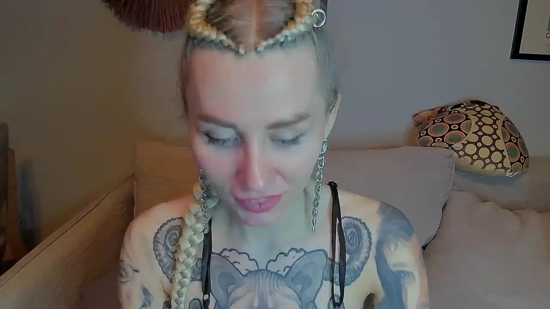 Gallery image thumbnail from Alexa_Smithhh's myfreecams stream on, 04/12/2023, 18:13 image 7 of 20