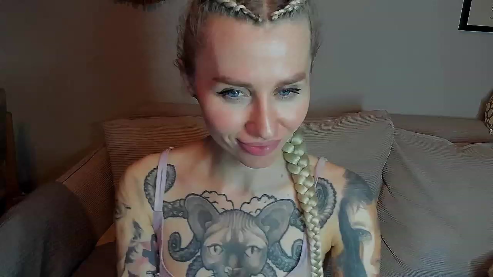 Gallery image thumbnail from Alexa_Smithhh's myfreecams stream on, 04/13/2023, 21:52 image 5 of 20