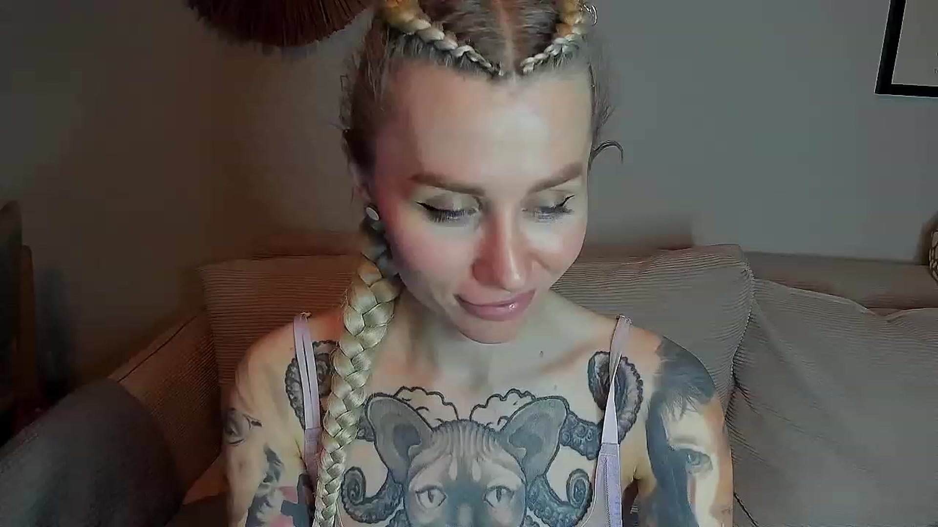 Gallery image thumbnail from Alexa_Smithhh's myfreecams stream on, 04/13/2023, 21:52 image 14 of 20
